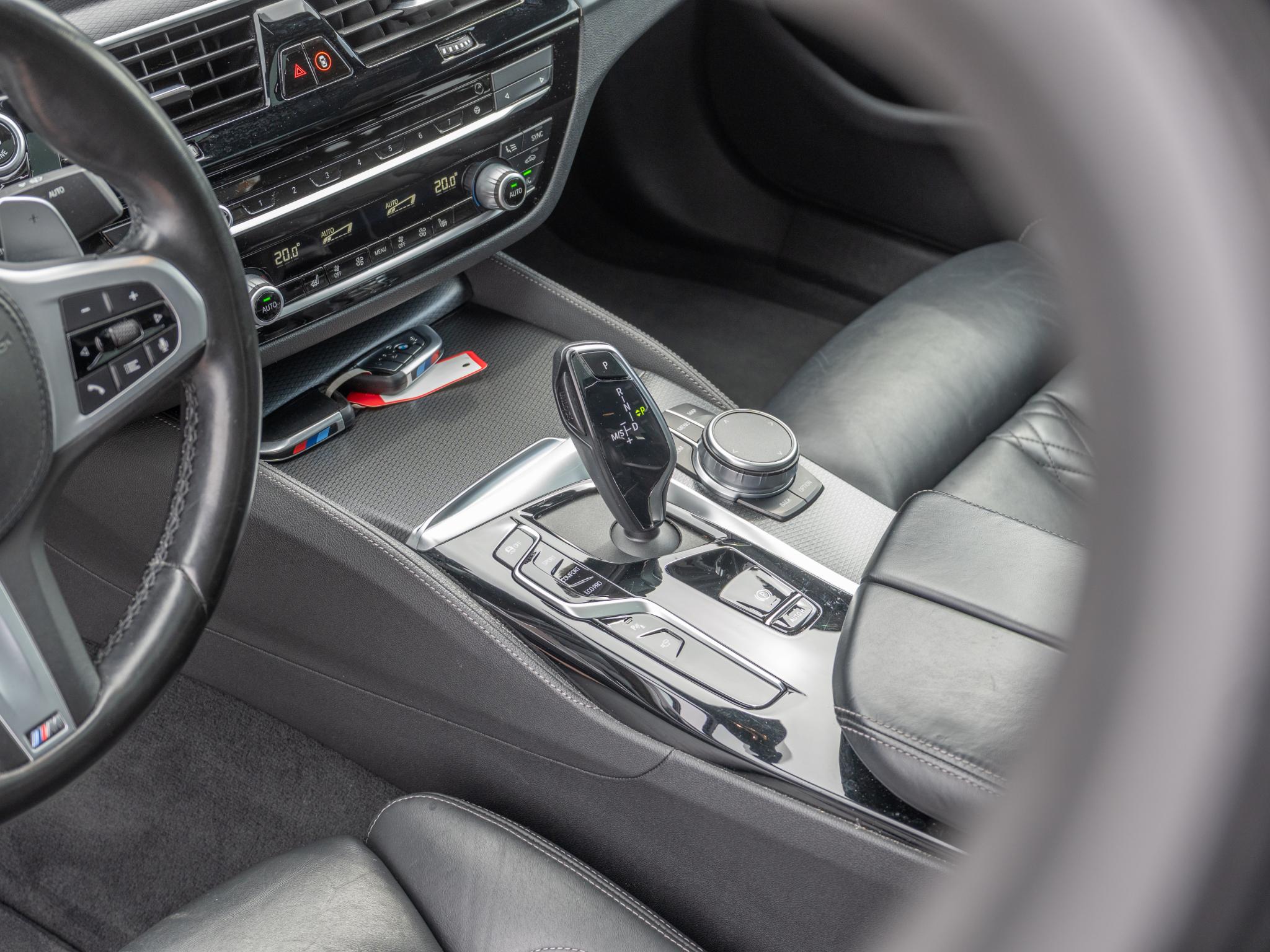 Foto van BMW 530i