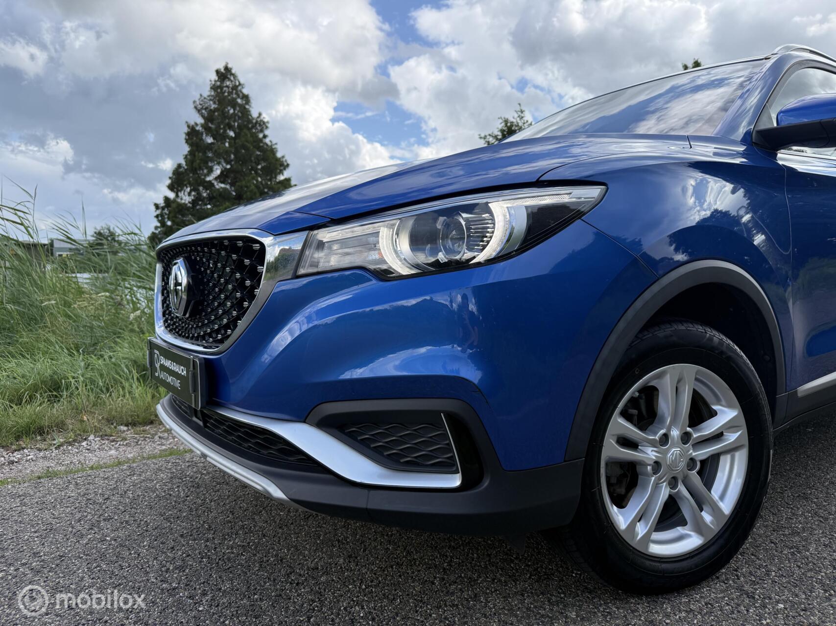 Foto van MG MG ZS Ev