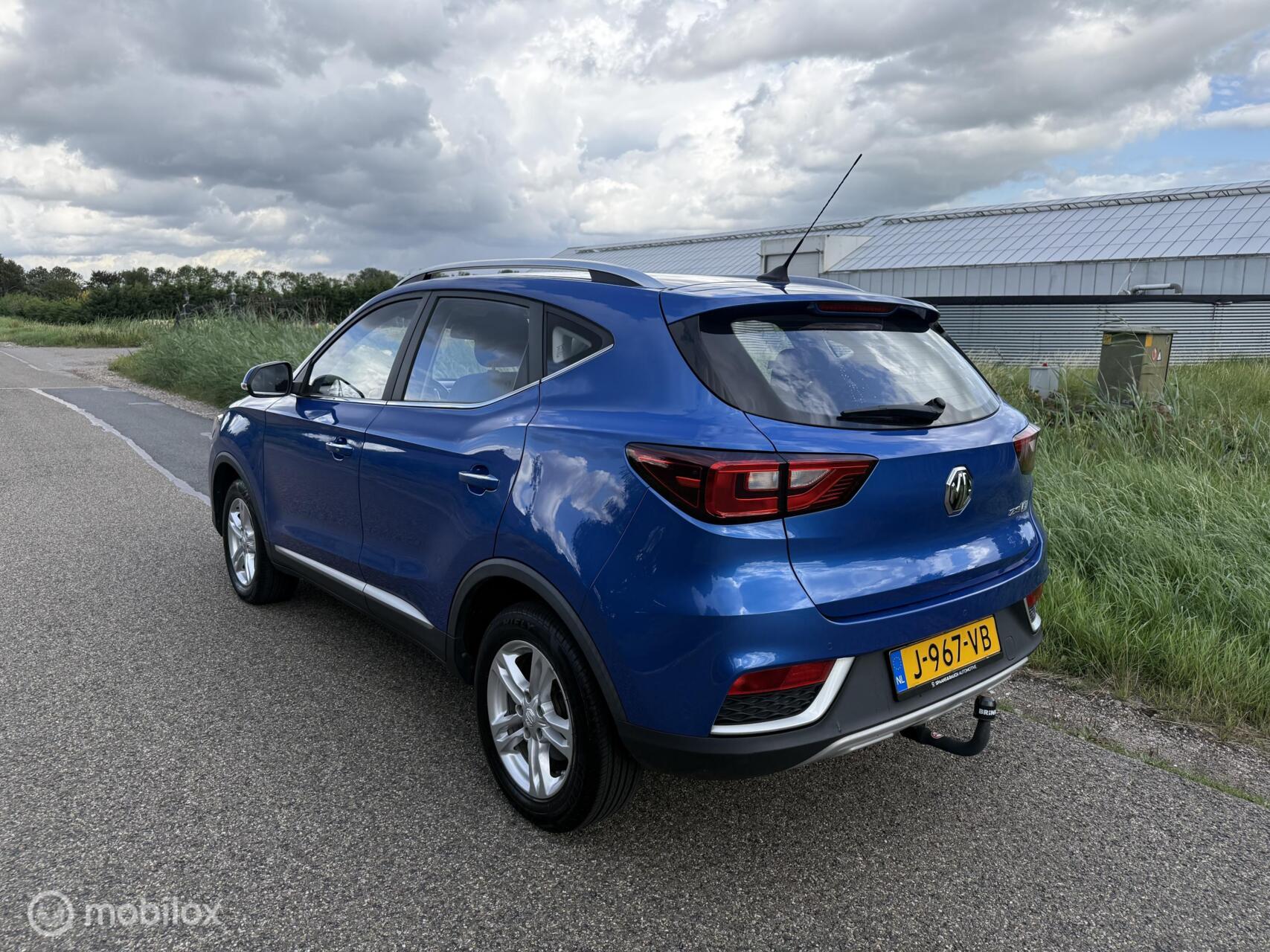 Foto van MG MG ZS Ev