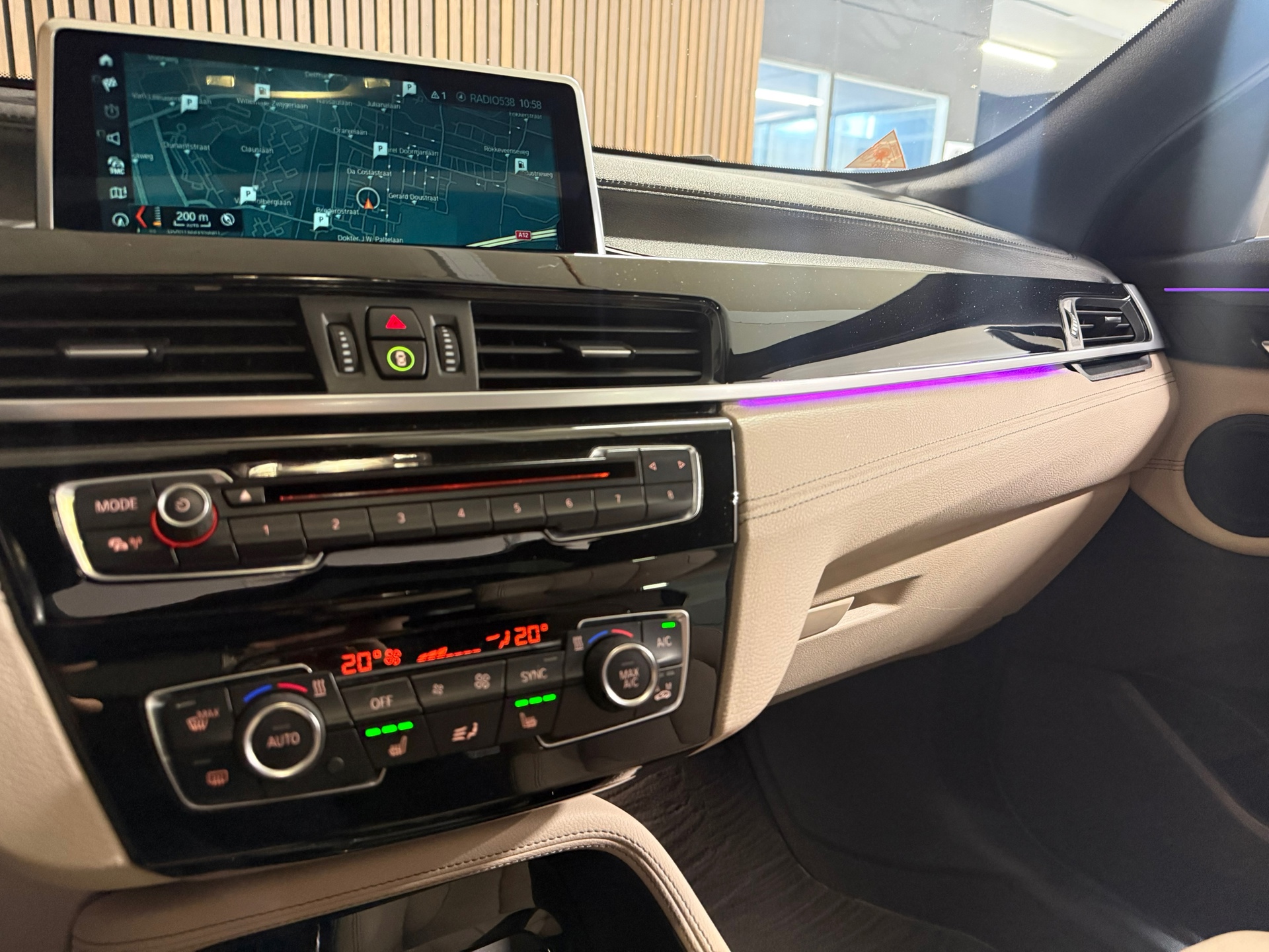 Foto van BMW X2 Xdrive20i