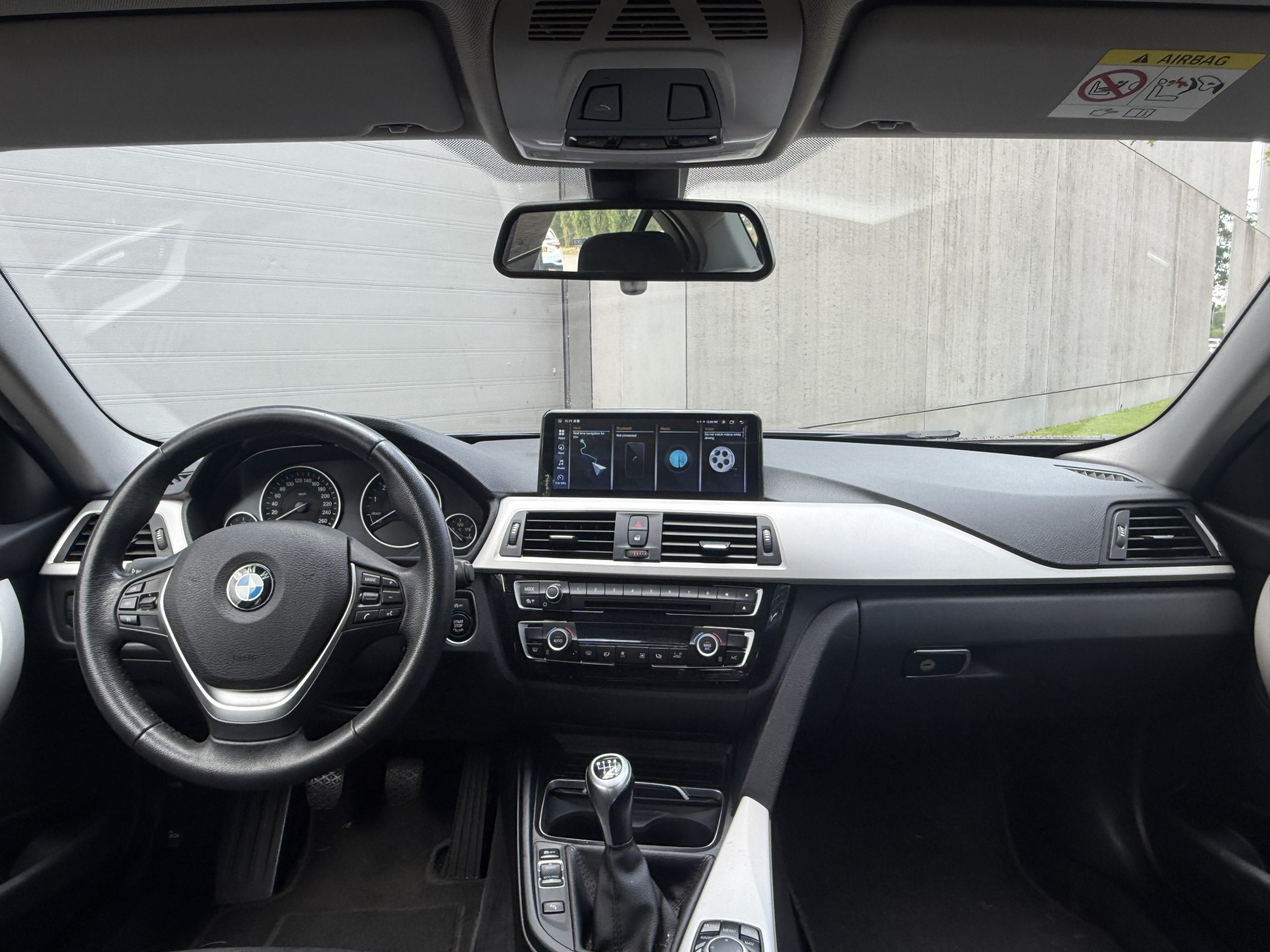 Foto van BMW 318i