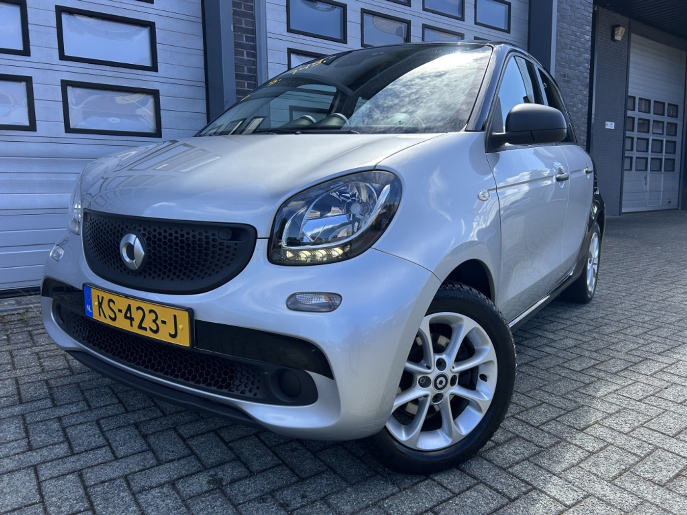 Smart Forfour 1.0 Pure Airco*Cruise C 92.000 Km NAP! 2016 - voorkant