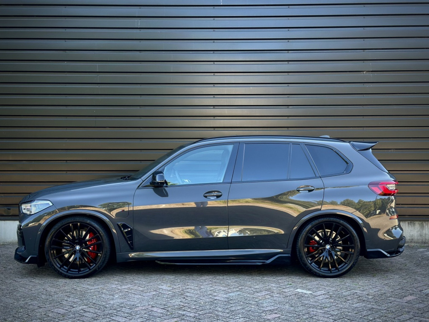 Foto van BMW X5 Xdrive45e