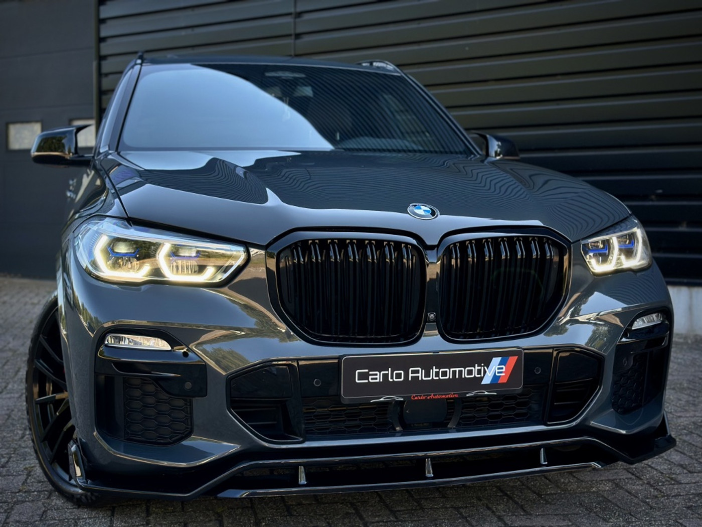 Foto van BMW X5 Xdrive45e