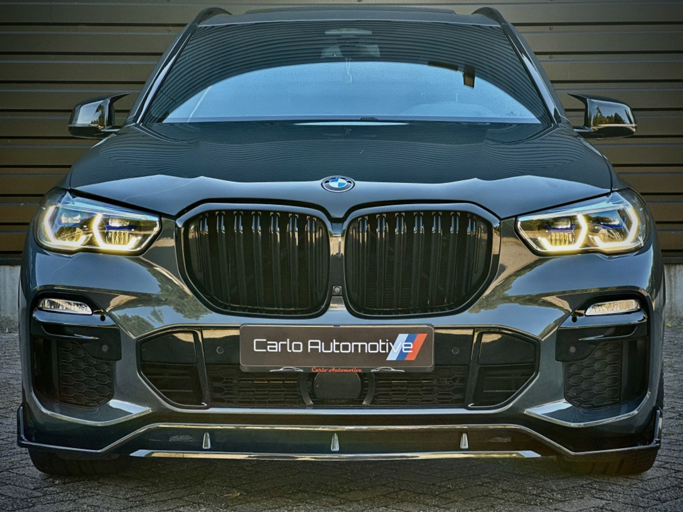 Foto van BMW X5 Xdrive45e