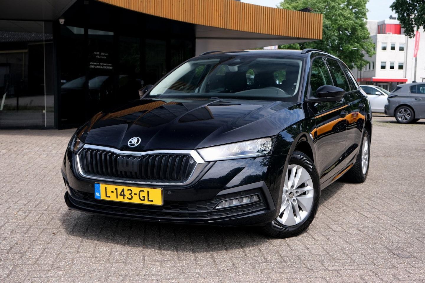 Skoda Octavia 1.0 e-TSI Business Edition|Rijklaar|DigiDash|Trekhaak|Apple Carplay|Android Auto|PDC 2021 - voorkant