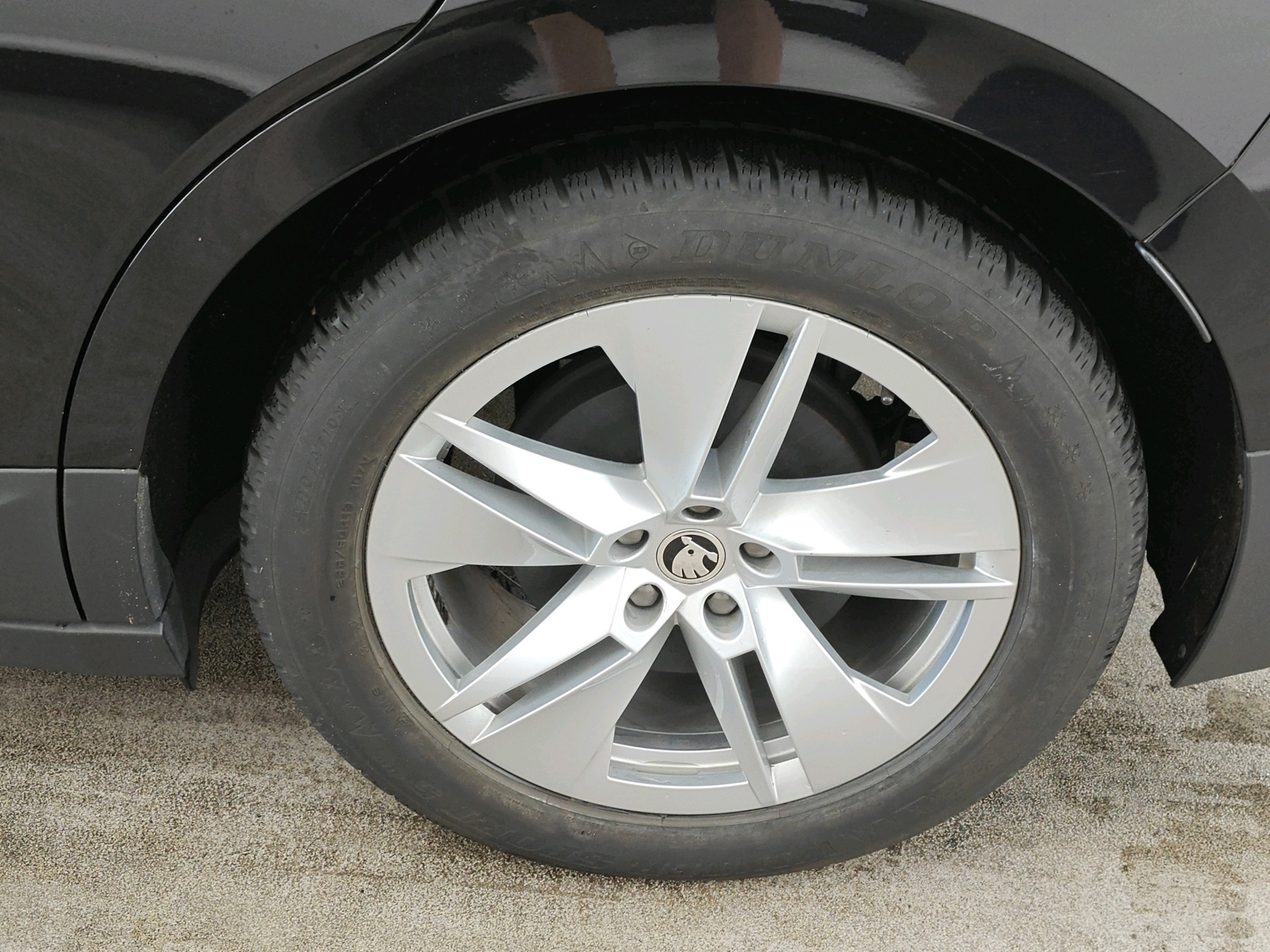 Foto van Skoda Enyaq 80