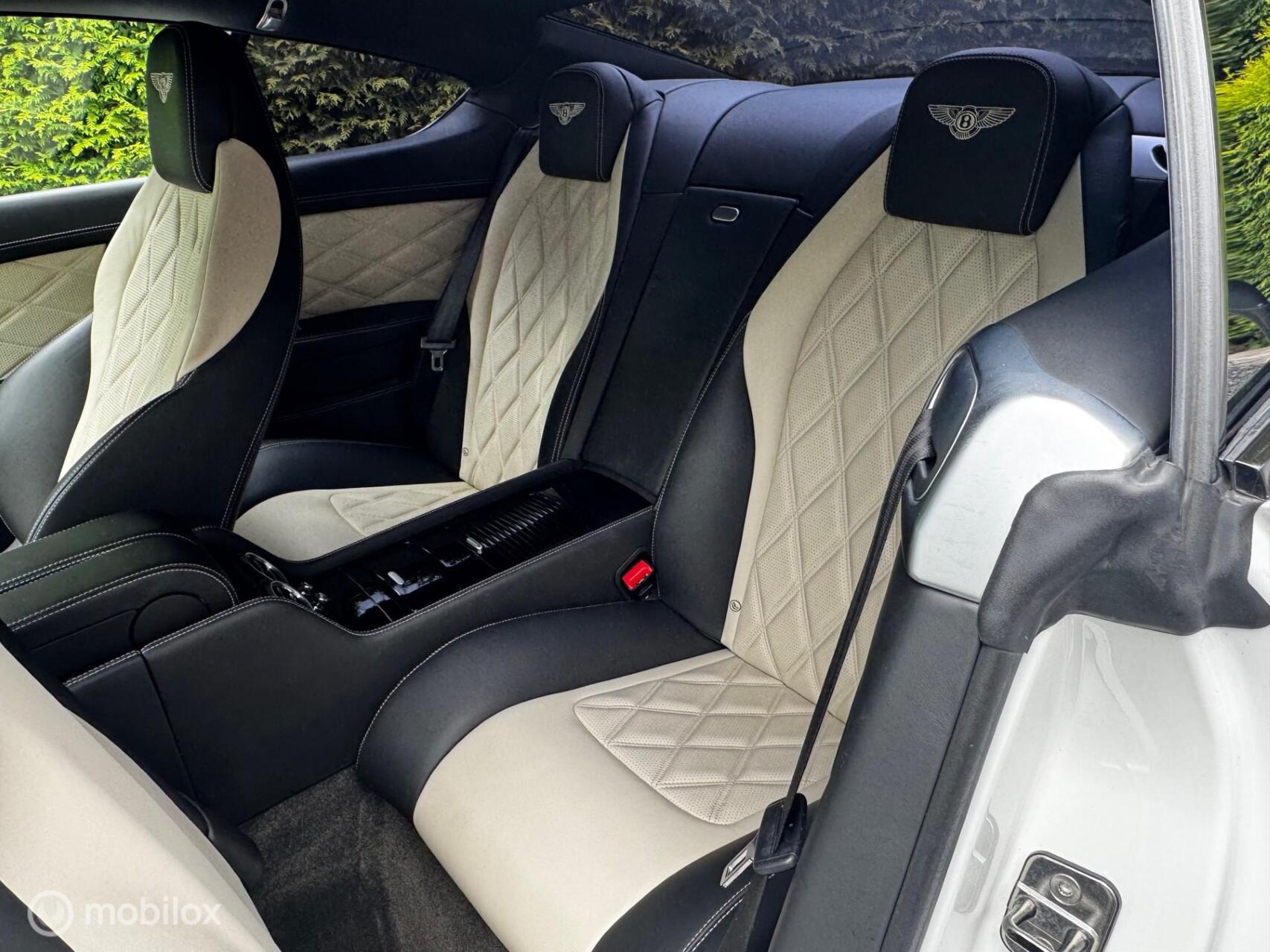 Foto van Bentley Continental GT