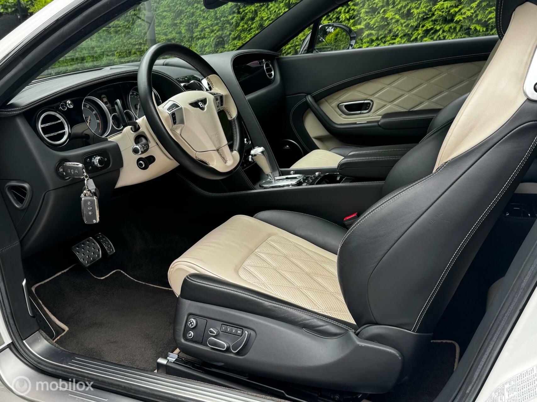 Foto van Bentley Continental GT