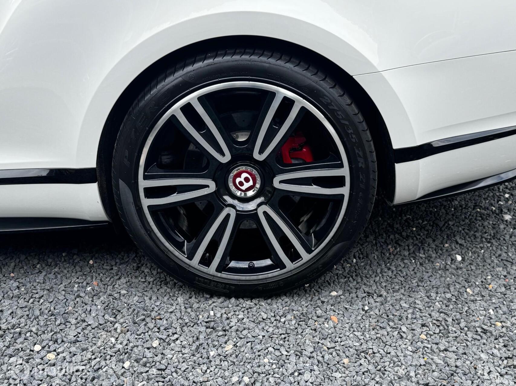 Foto van Bentley Continental GT
