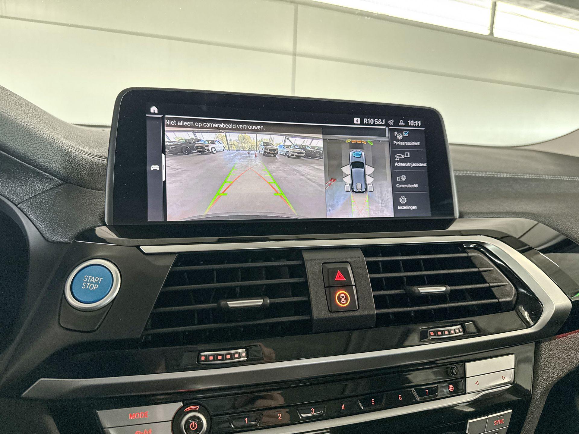 Foto van BMW Ix3