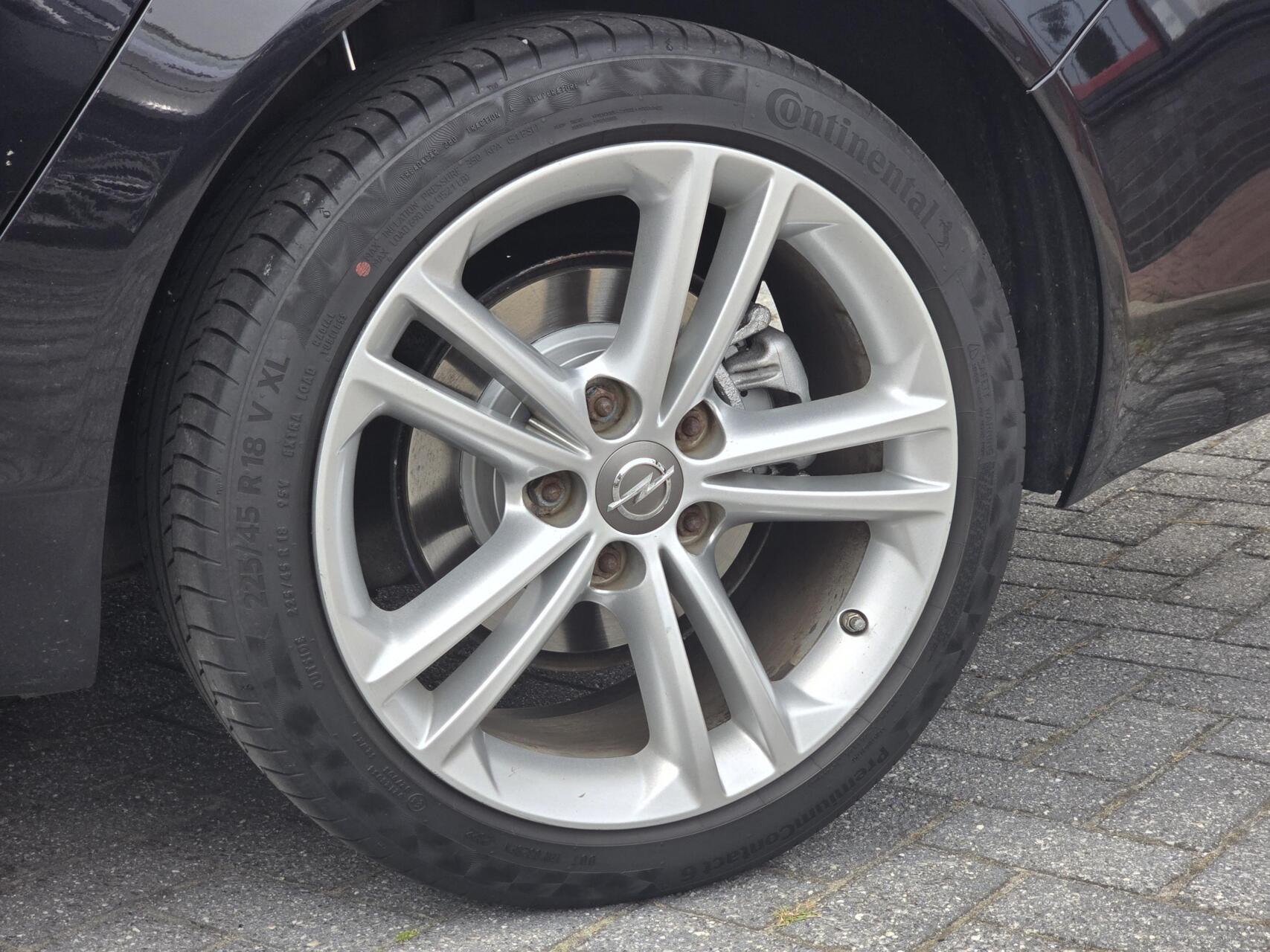 Foto van Opel Insignia Sports Tourer SW