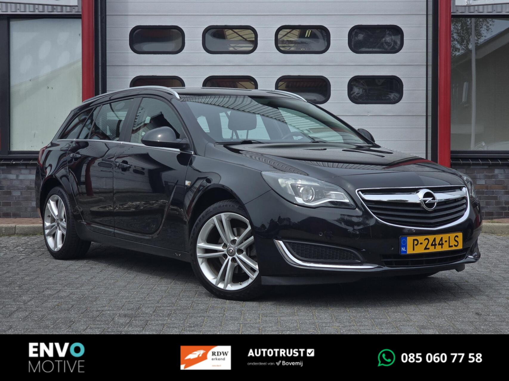 Opel Insignia Sports Tourer SW 1.4 T EcoFLEX Edition Clima/Navi 2016 - voorkant