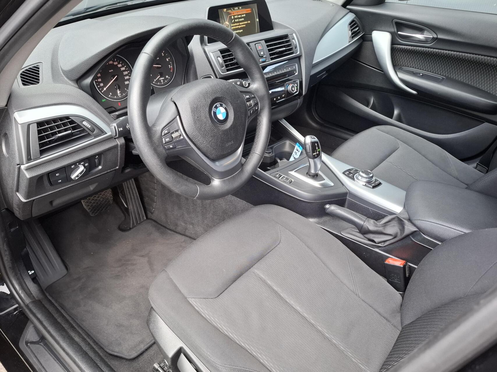 Foto van BMW 118i