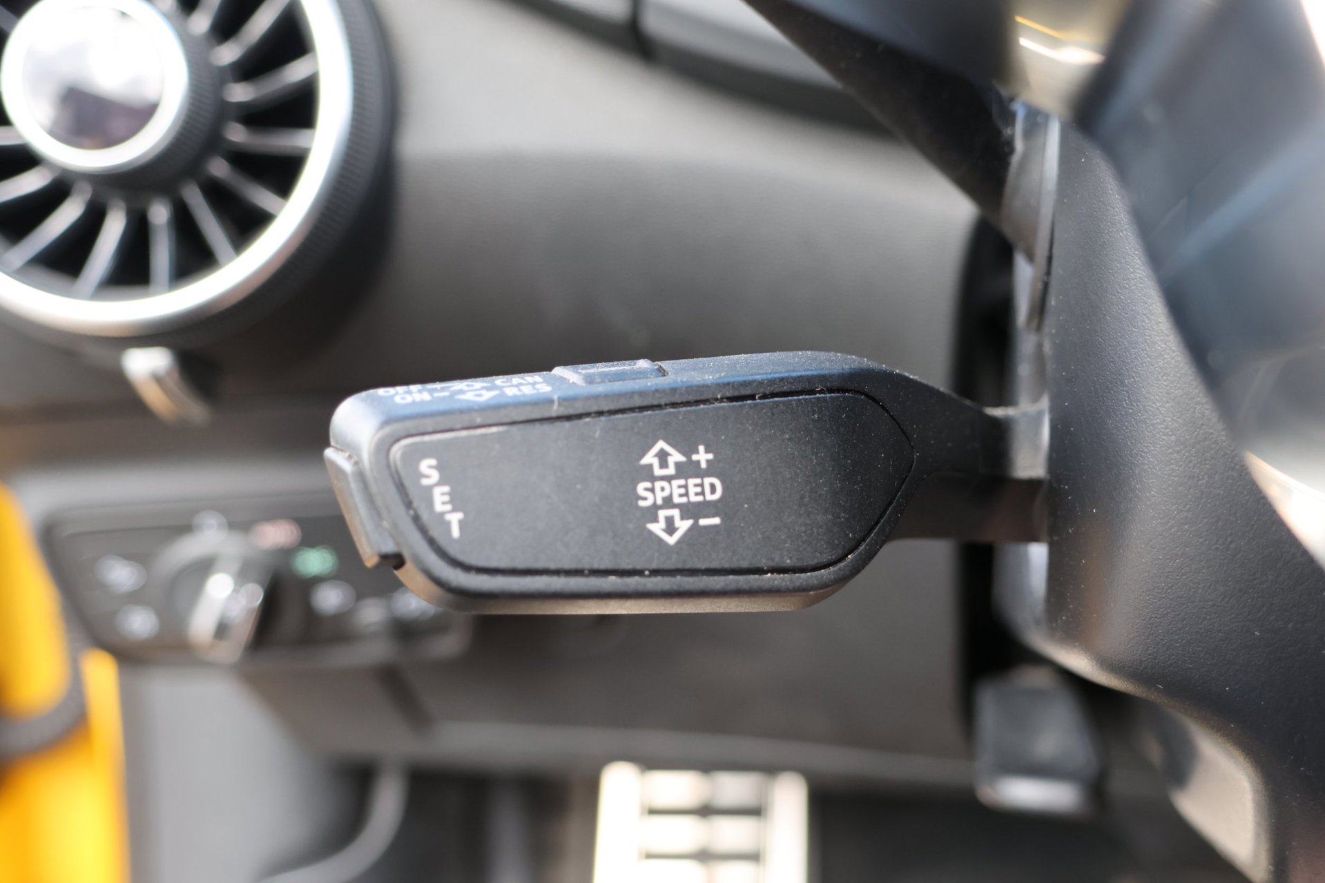 Foto van Audi TT Roadster