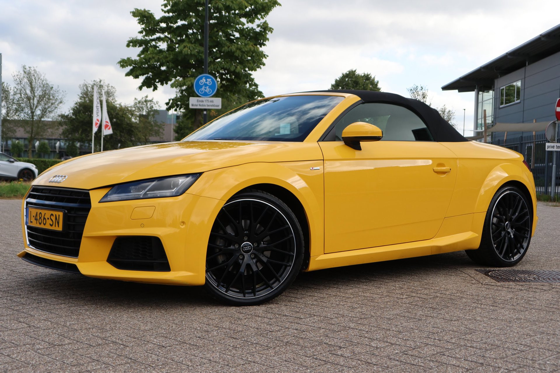 Foto van Audi TT Roadster
