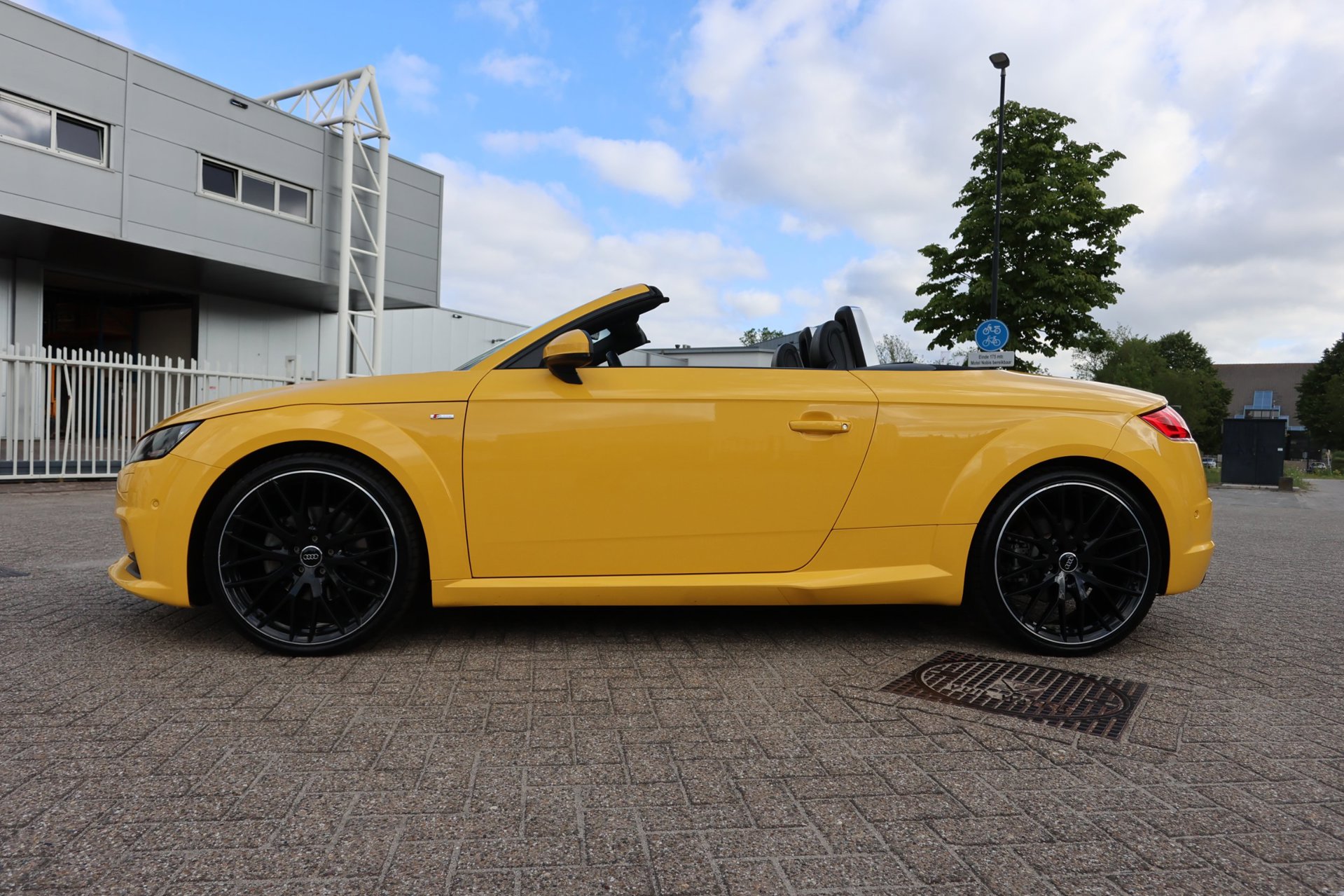 Foto van Audi TT Roadster