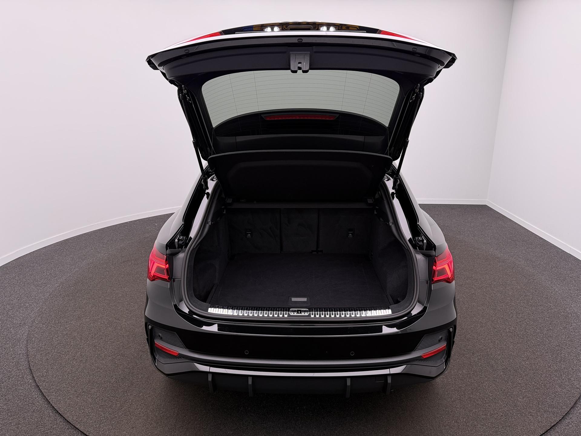 Foto van Audi Q3 Sportback