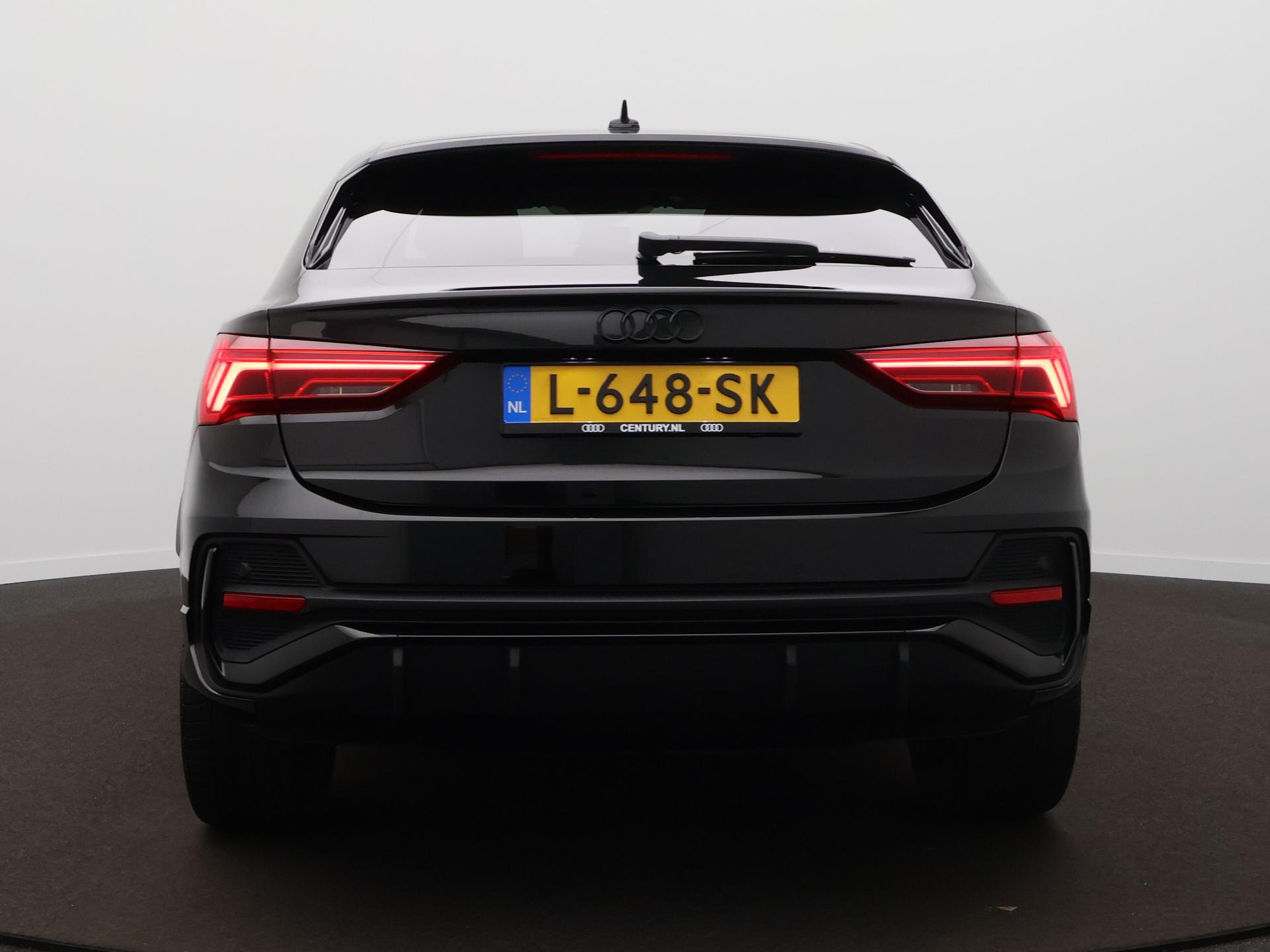 Foto van Audi Q3 Sportback