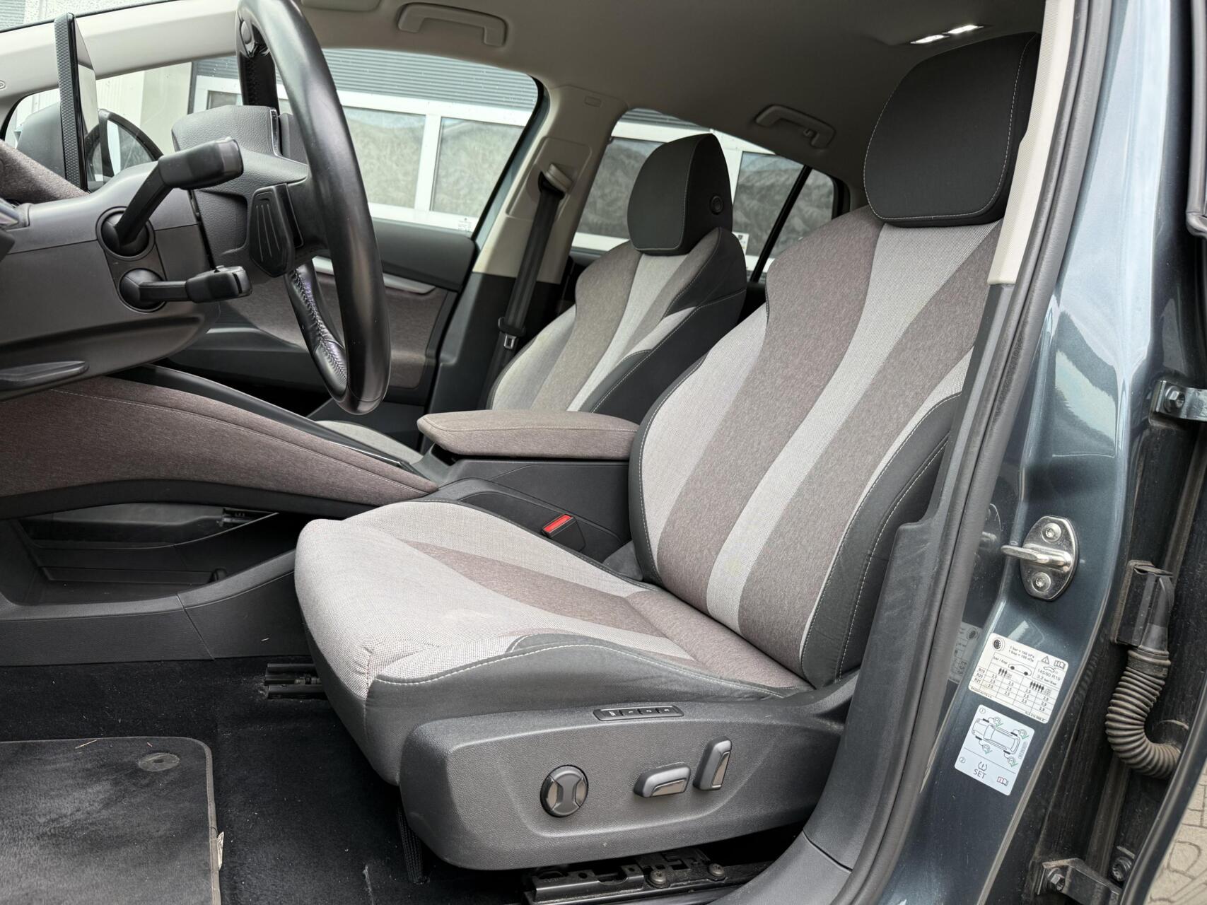 Foto van Skoda Enyaq 60