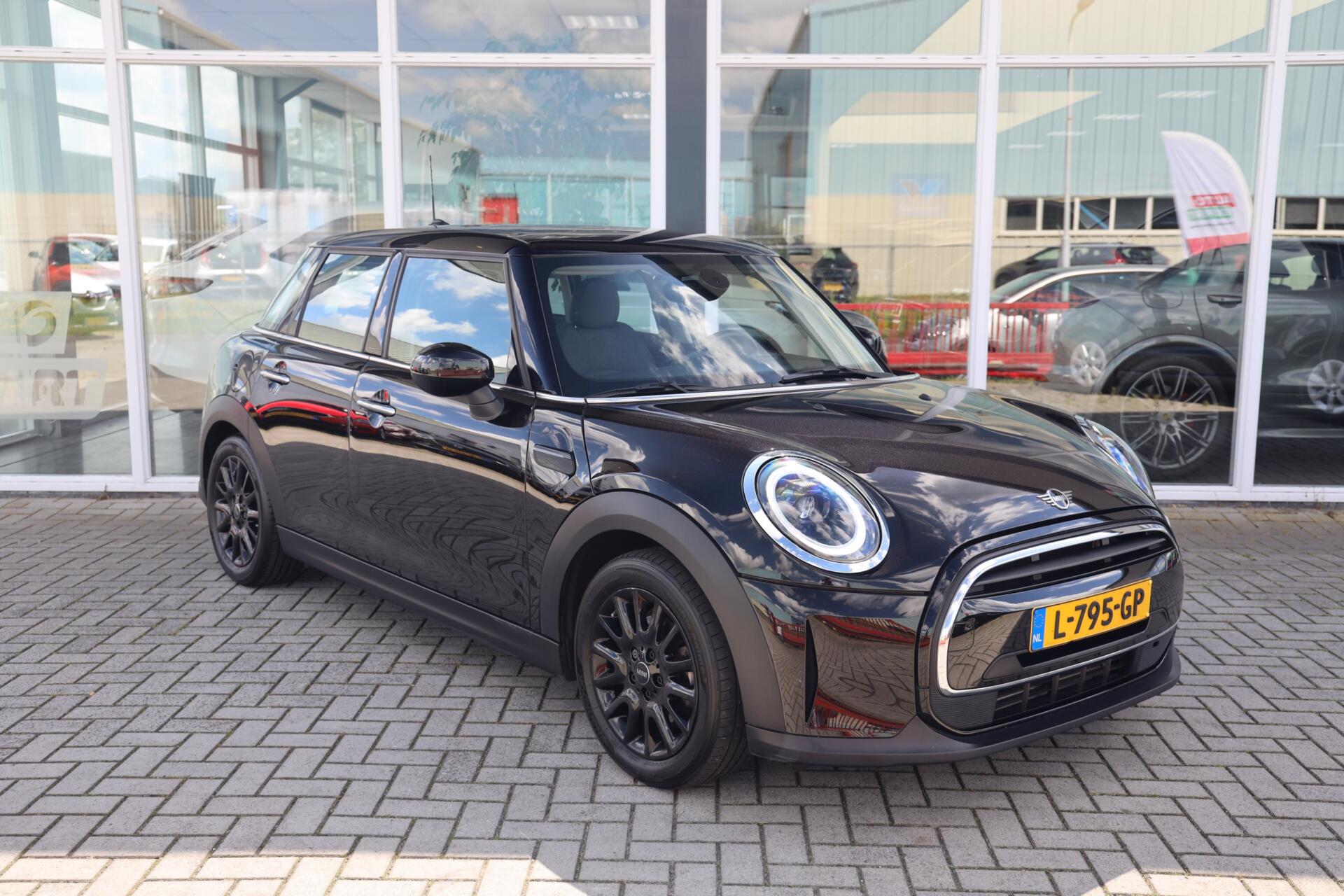 Foto van Mini One