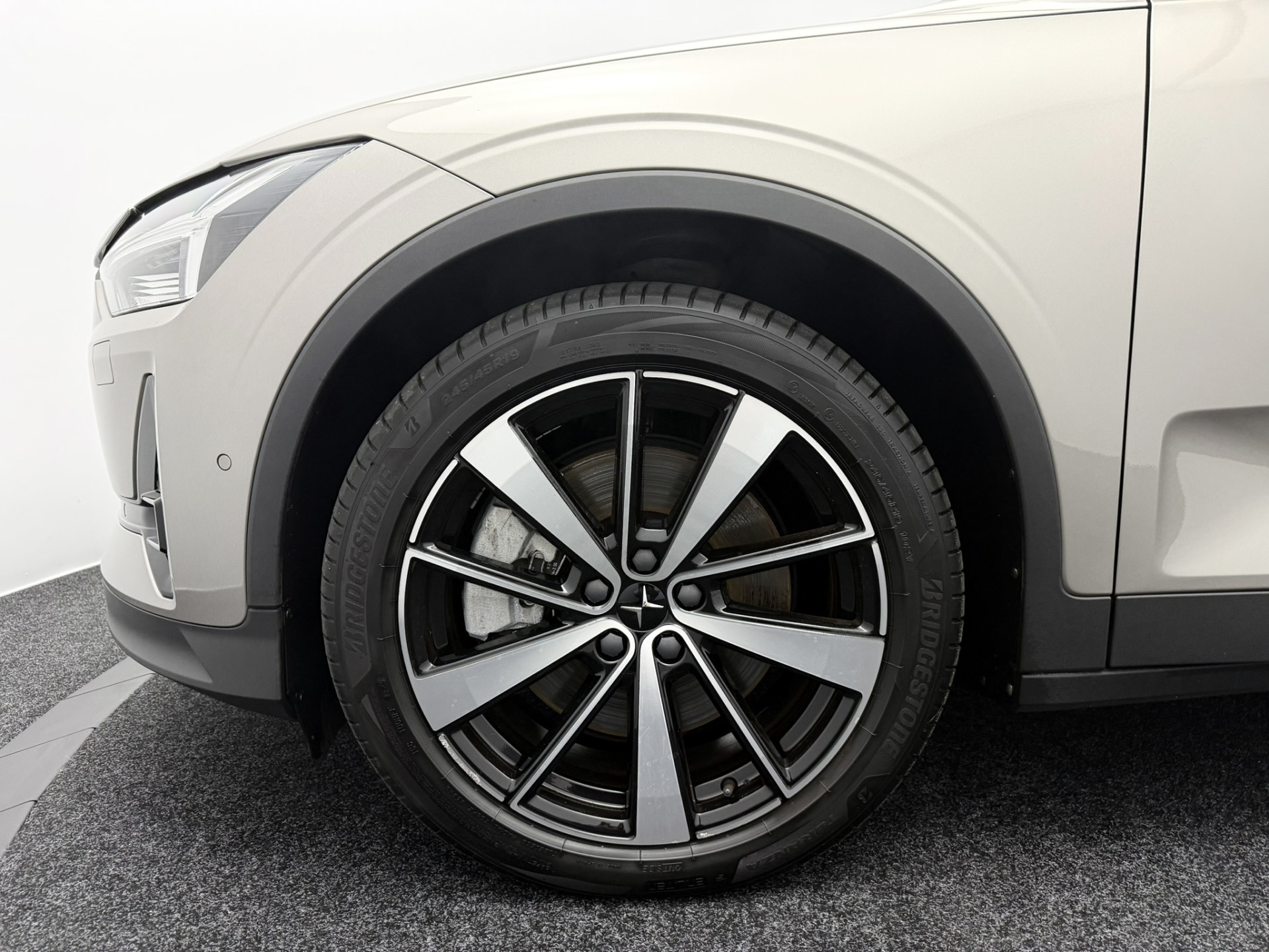 Foto van Polestar Polestar 2