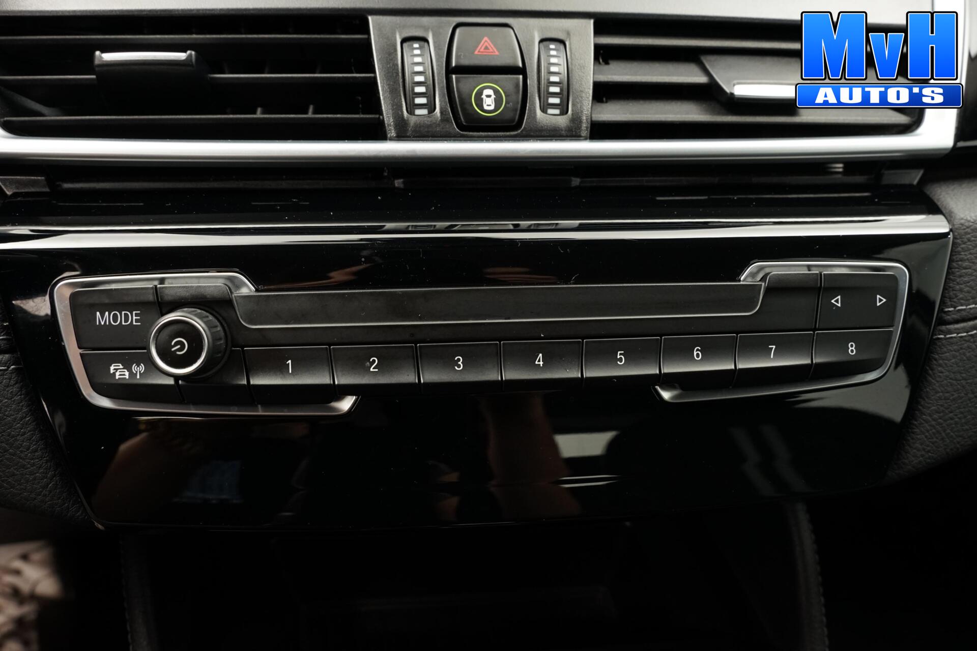 Foto van BMW 218i Active Tourer