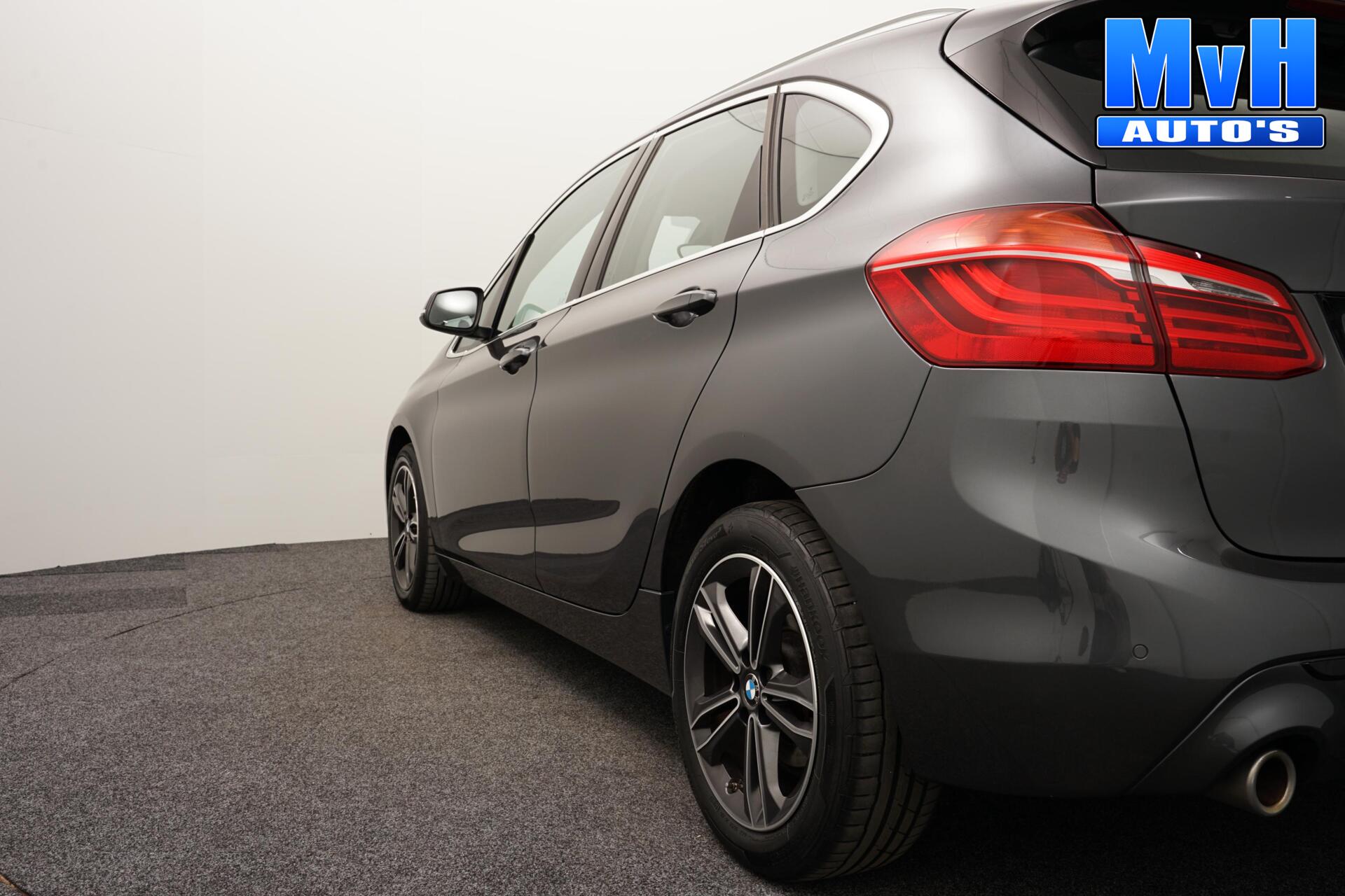 Foto van BMW 218i Active Tourer