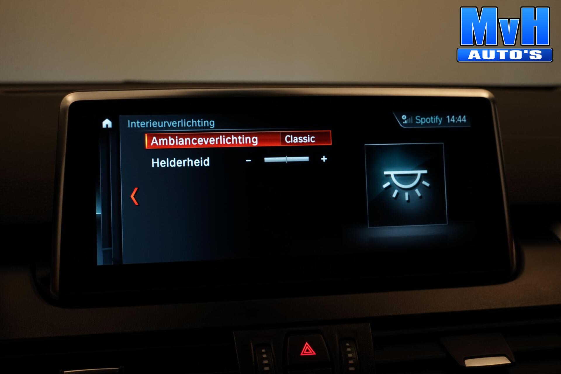 Foto van BMW 218i Active Tourer