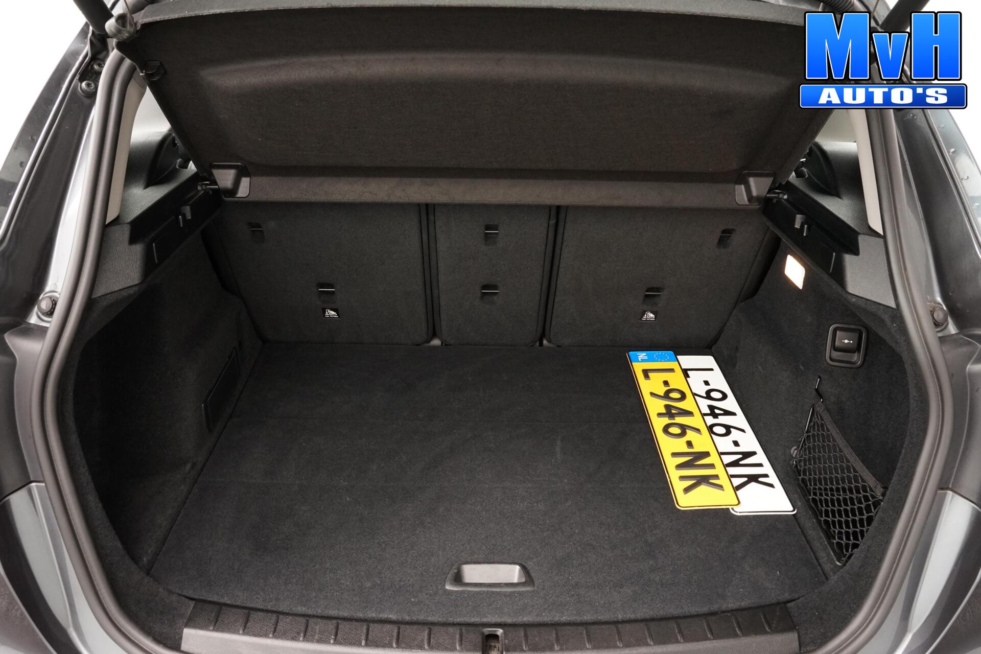 Foto van BMW 218i Active Tourer