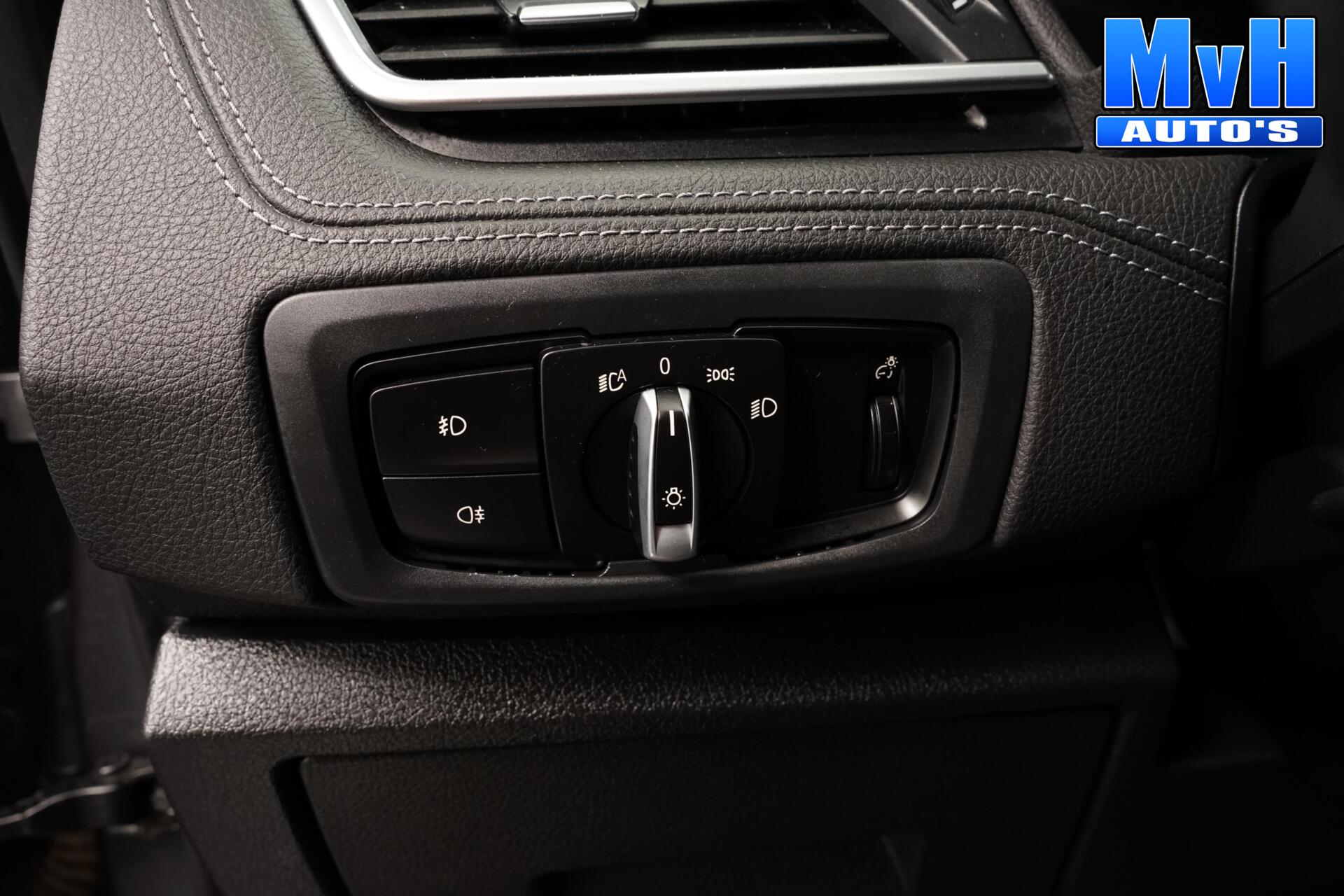 Foto van BMW 218i Active Tourer
