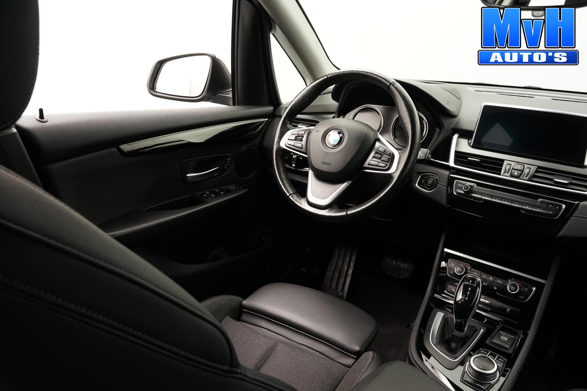 Foto van BMW 218i Active Tourer