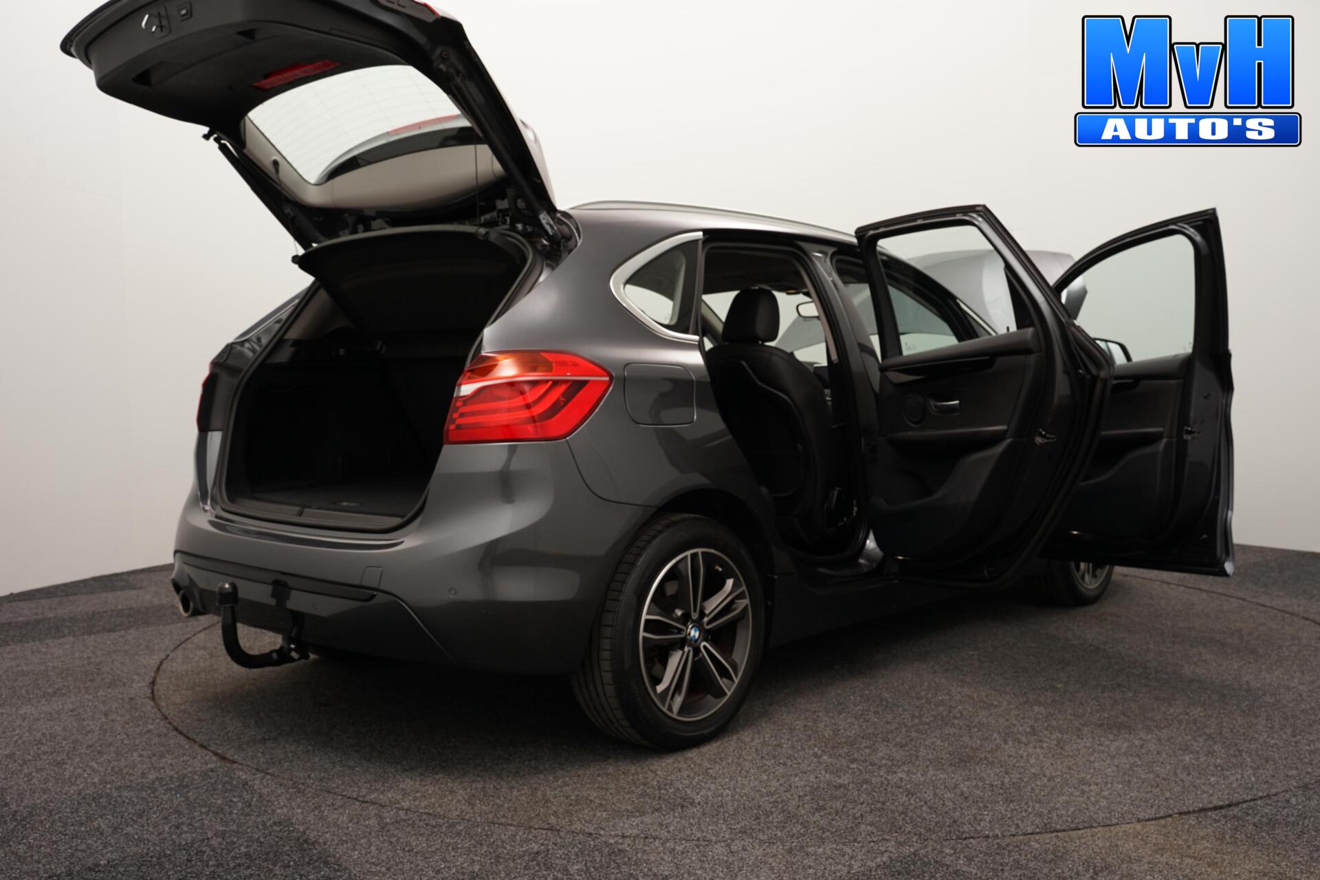 Foto van BMW 218i Active Tourer