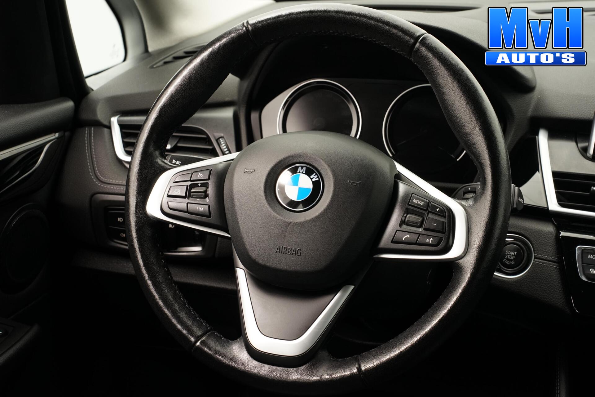 Foto van BMW 218i Active Tourer