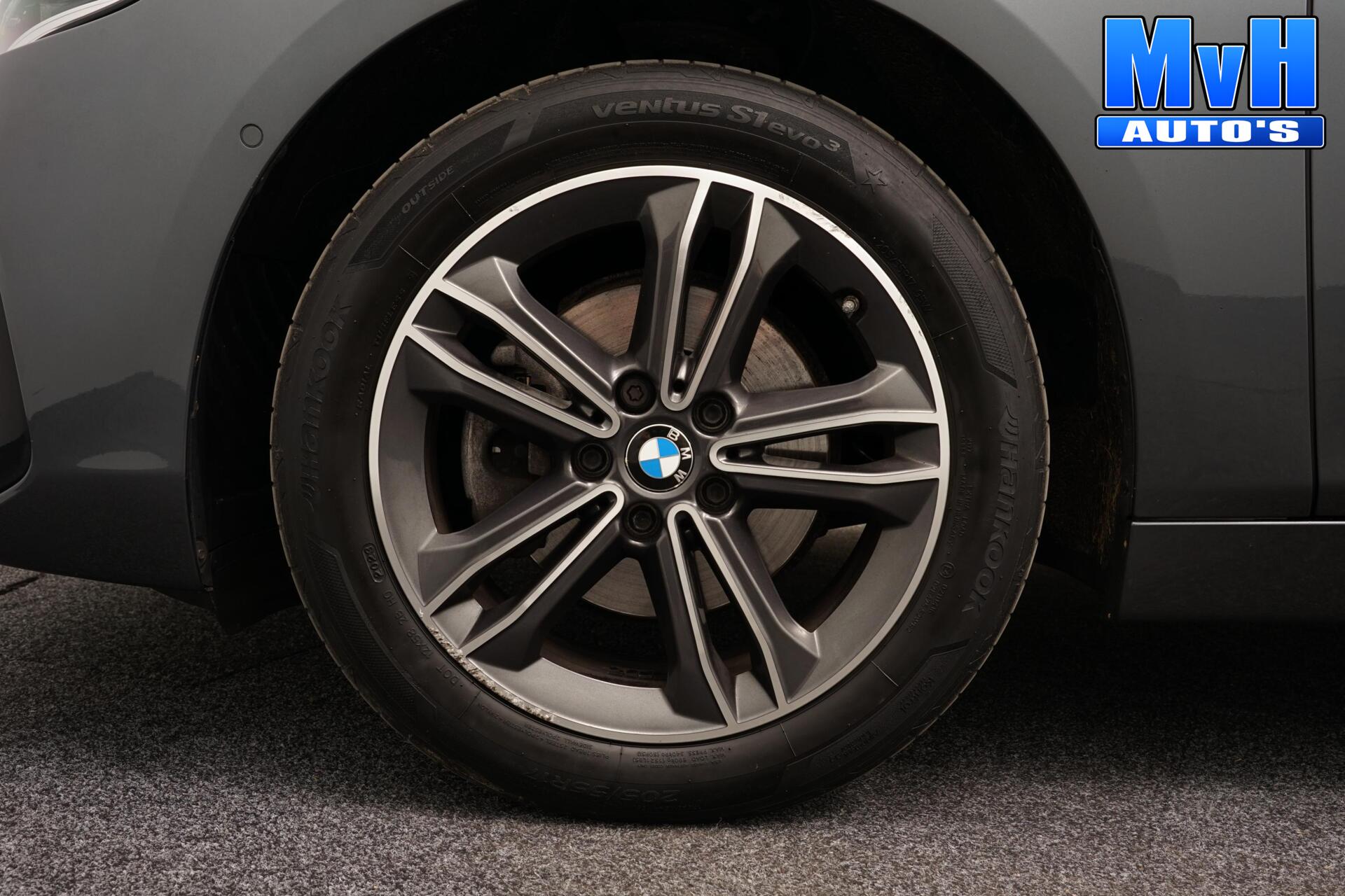 Foto van BMW 218i Active Tourer