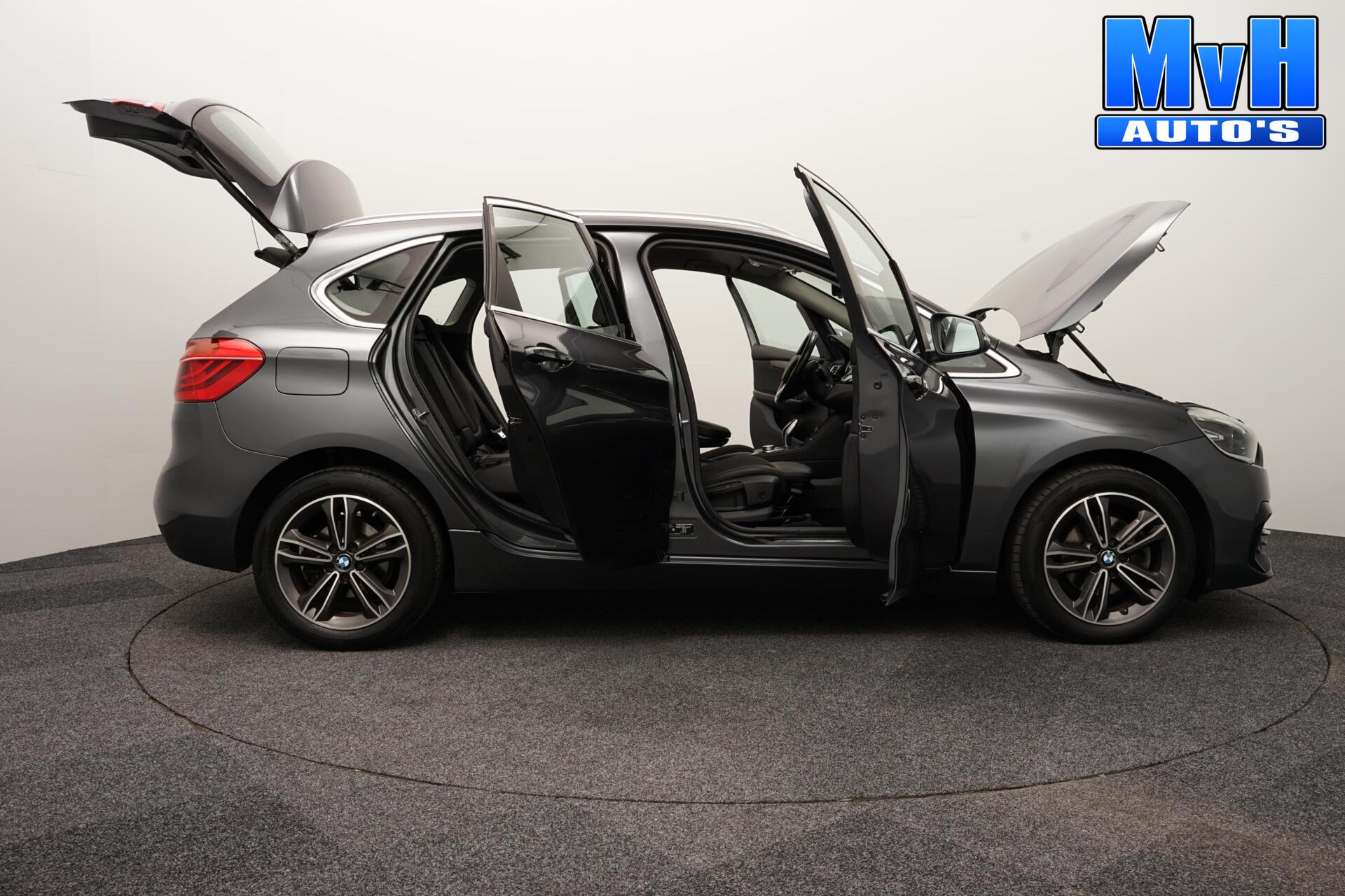 Foto van BMW 218i Active Tourer