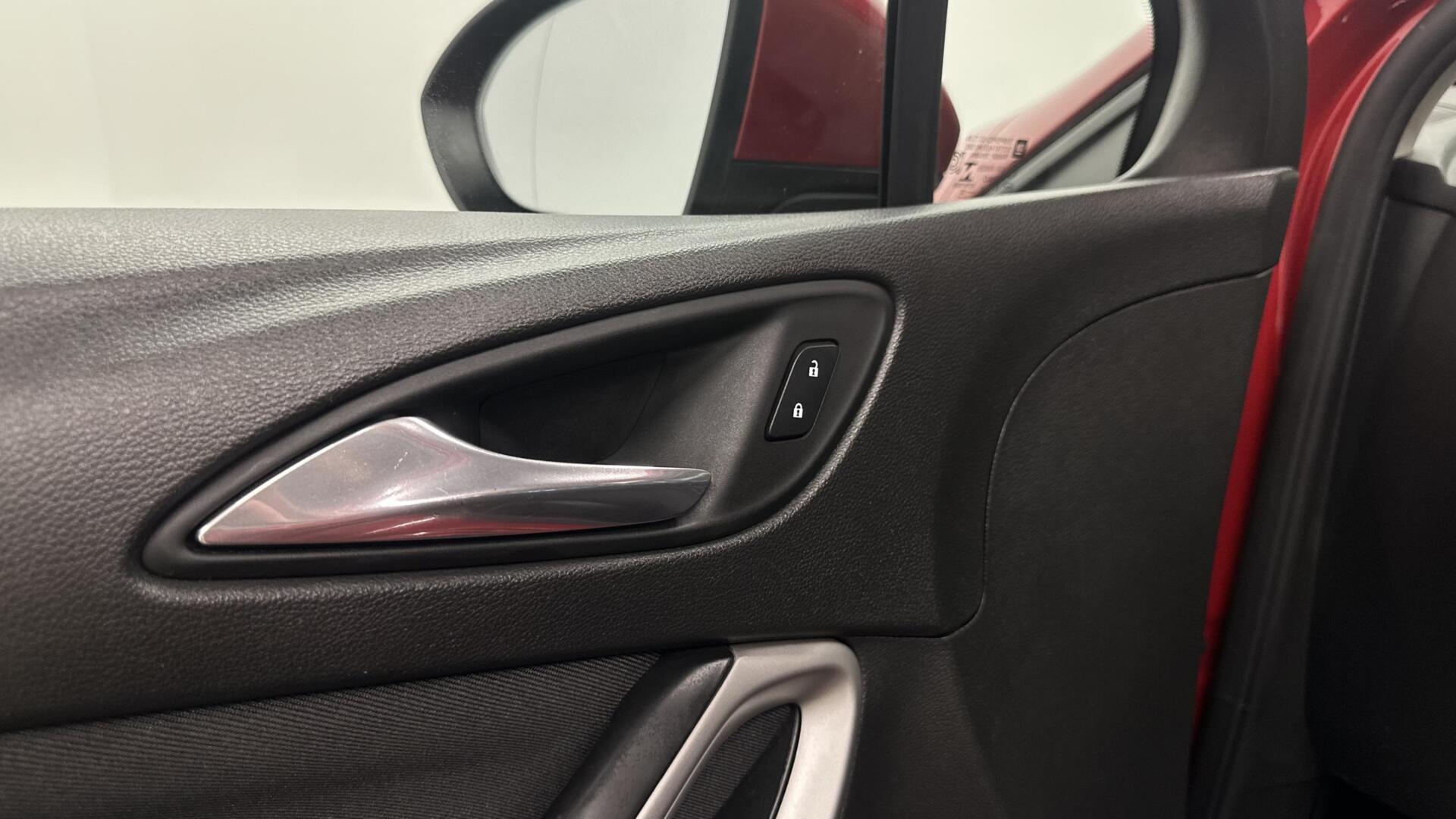 Foto van Opel Astra Sports Tourer