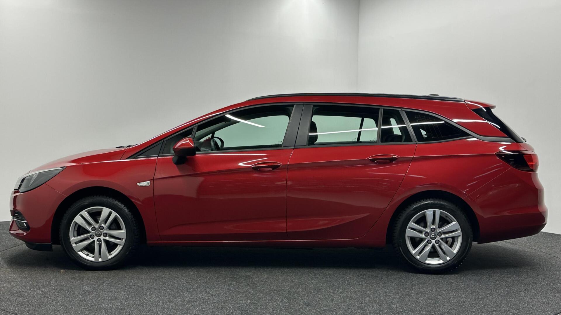 Foto van Opel Astra Sports Tourer