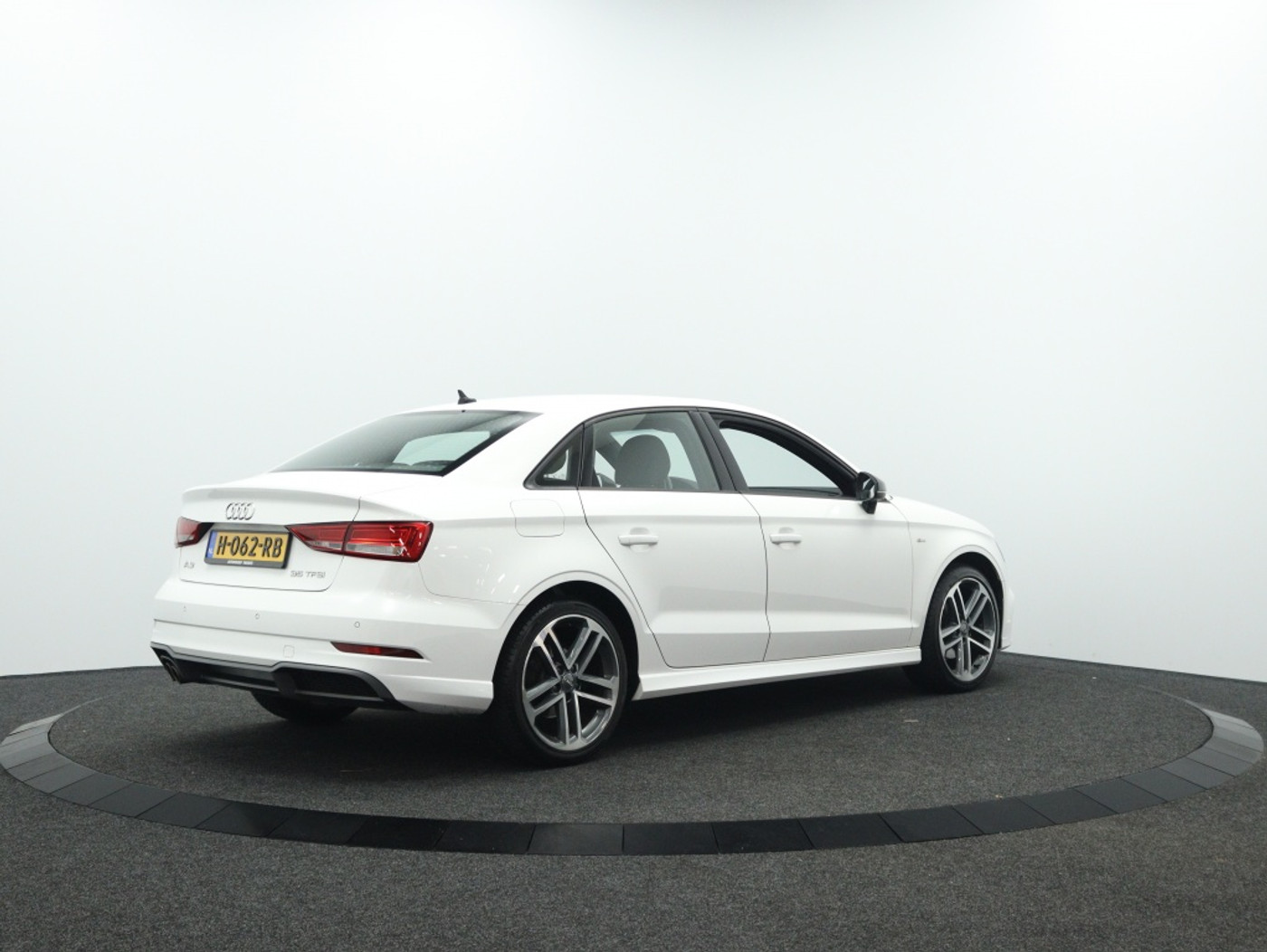 Foto van Audi A3 Limousine