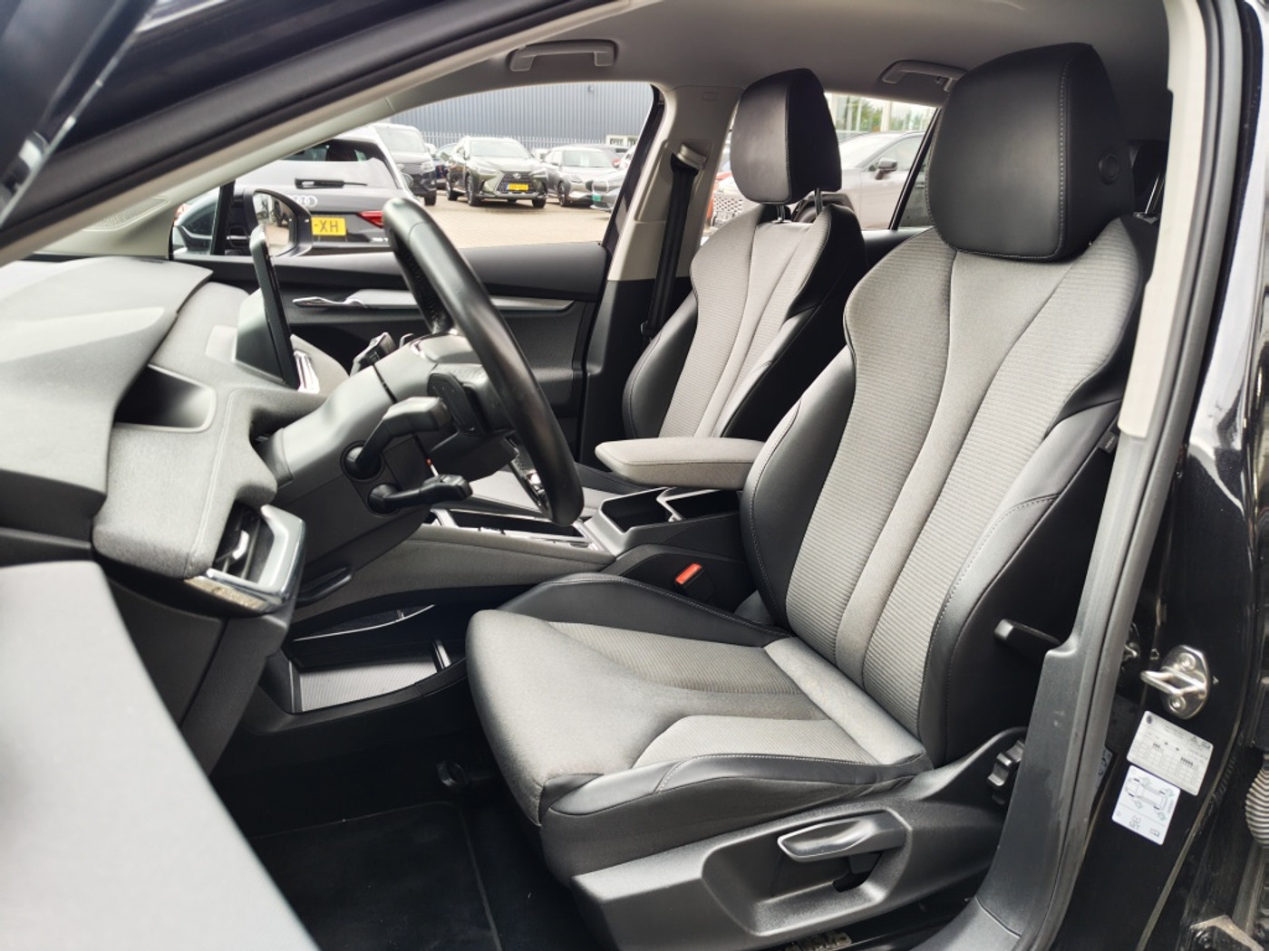 Foto van Skoda Enyaq 80