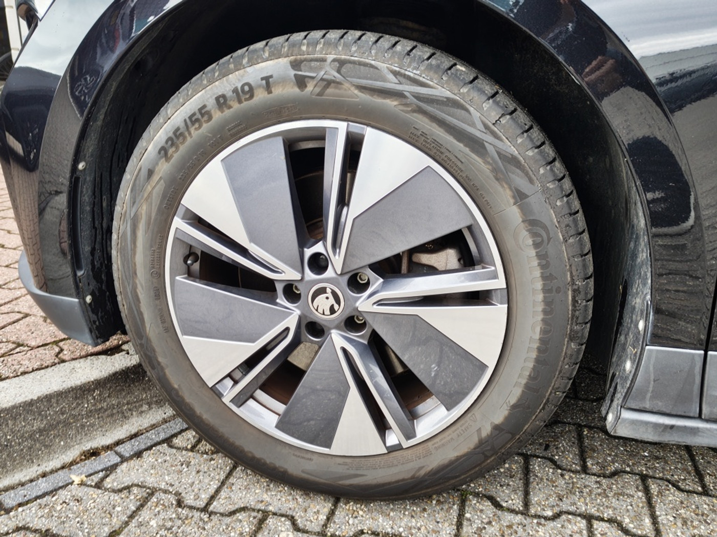 Foto van Skoda Enyaq 80