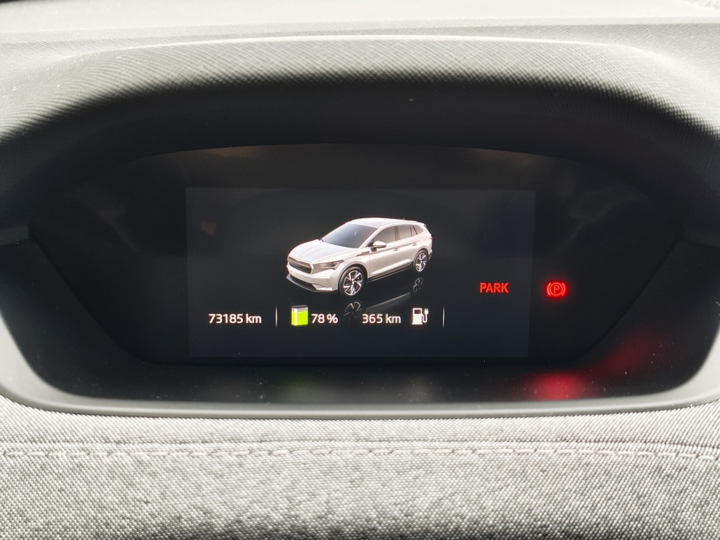 Foto van Skoda Enyaq 80