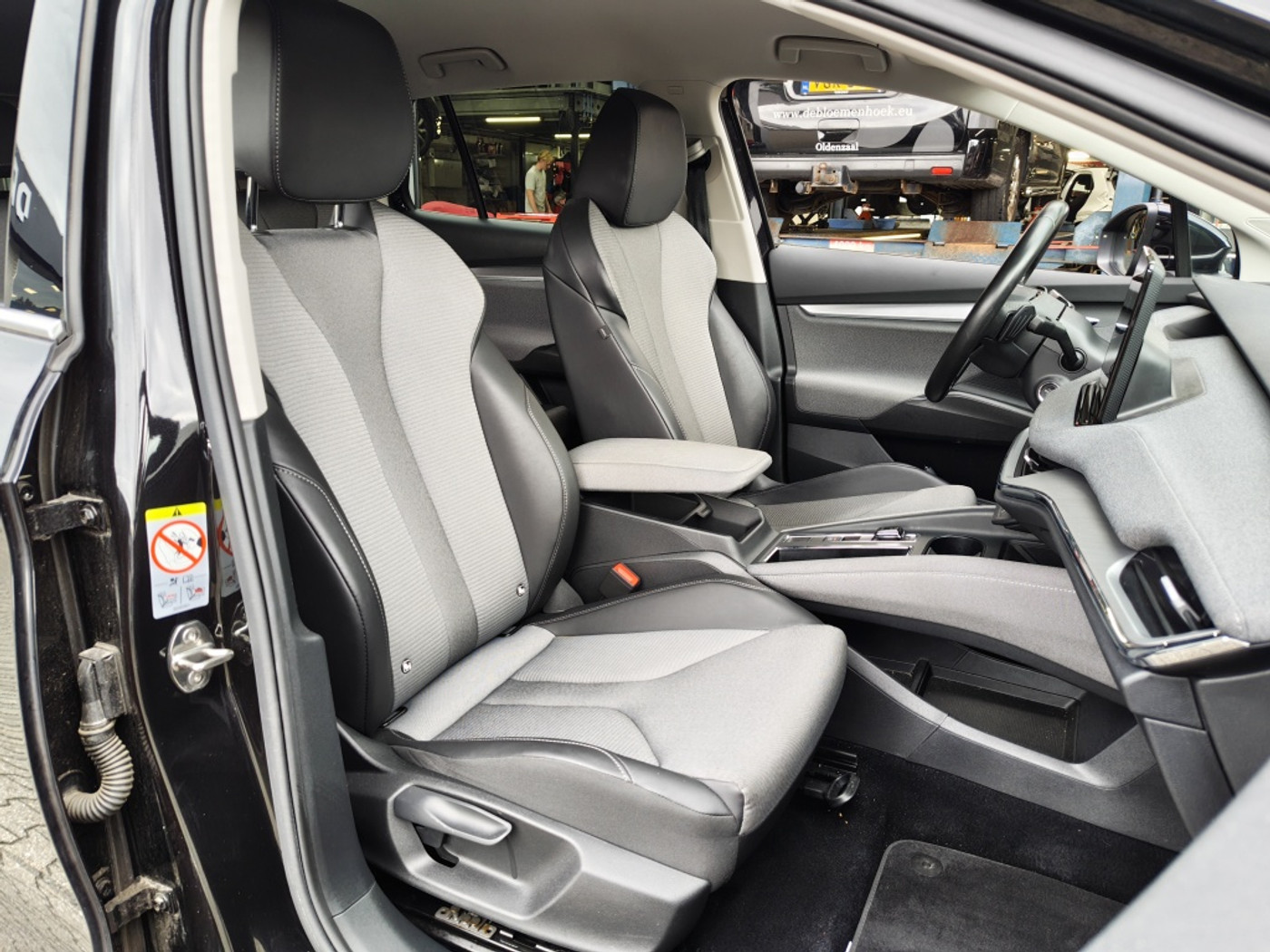 Foto van Skoda Enyaq 80