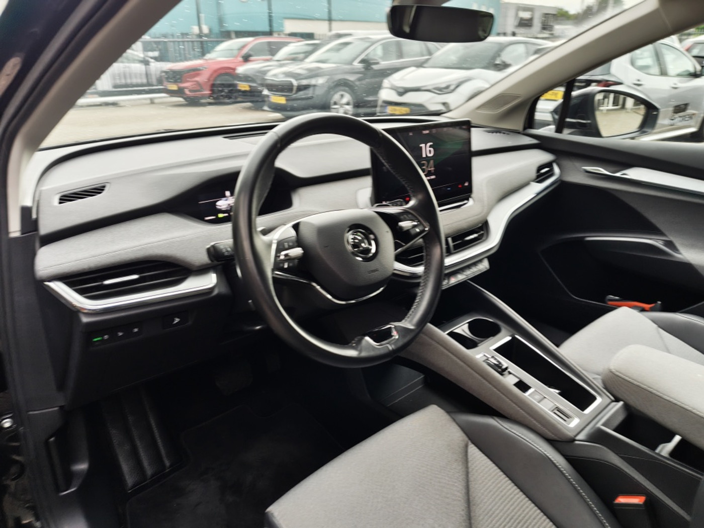 Foto van Skoda Enyaq 80
