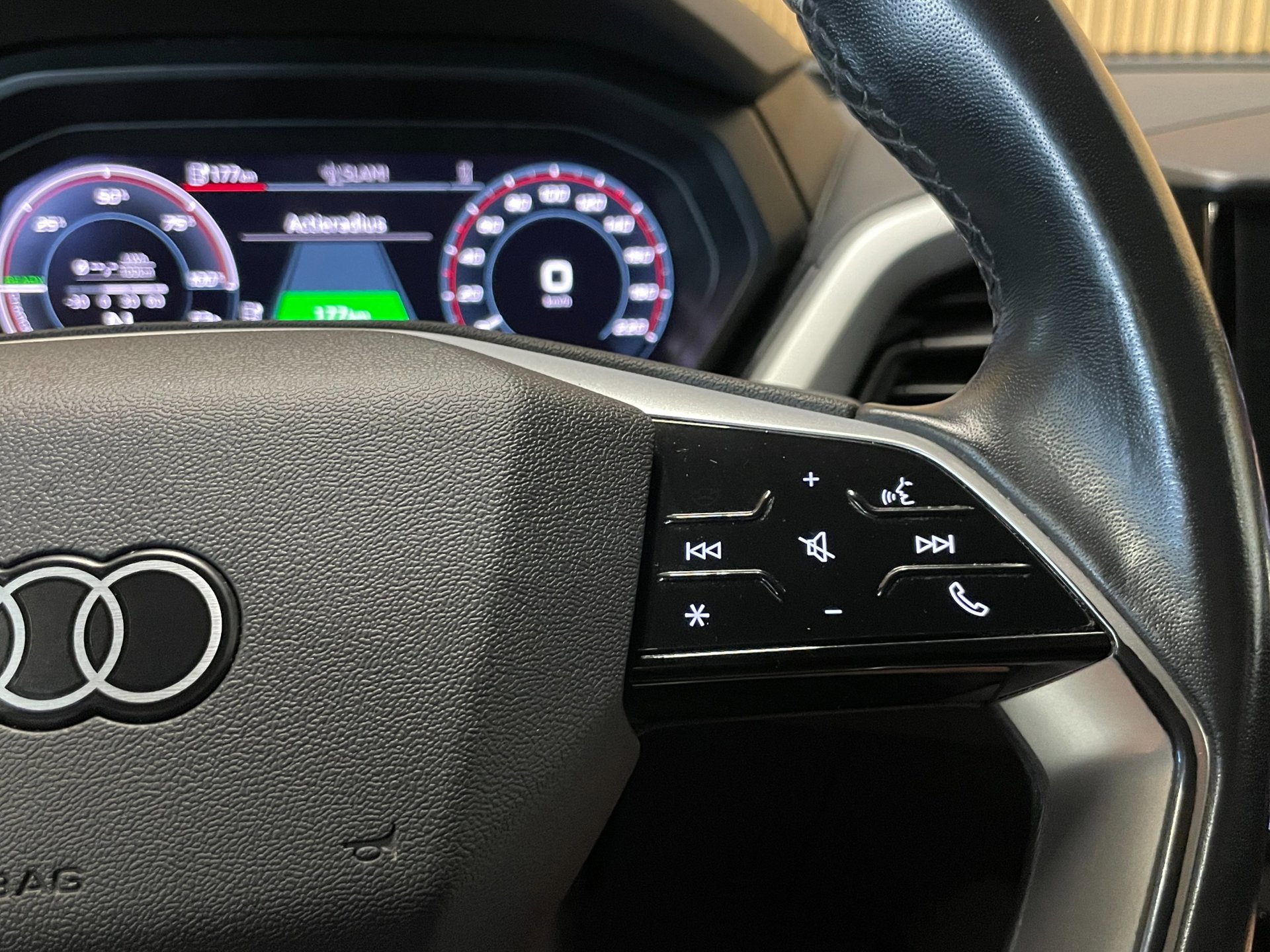 Foto van Audi Q4 40 E-tron