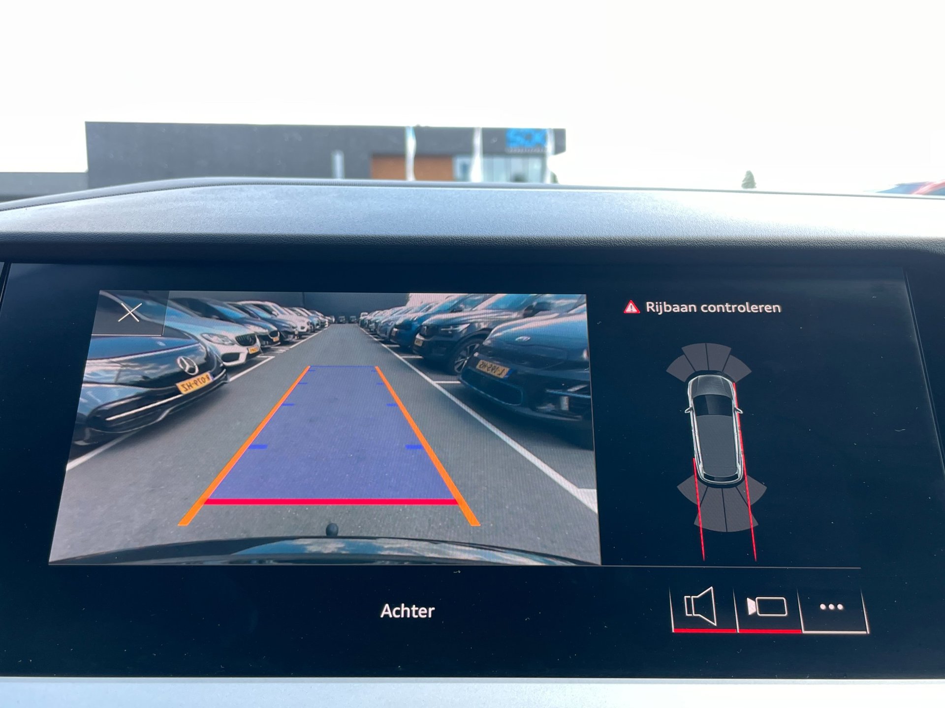 Foto van Audi Q4 40 E-tron
