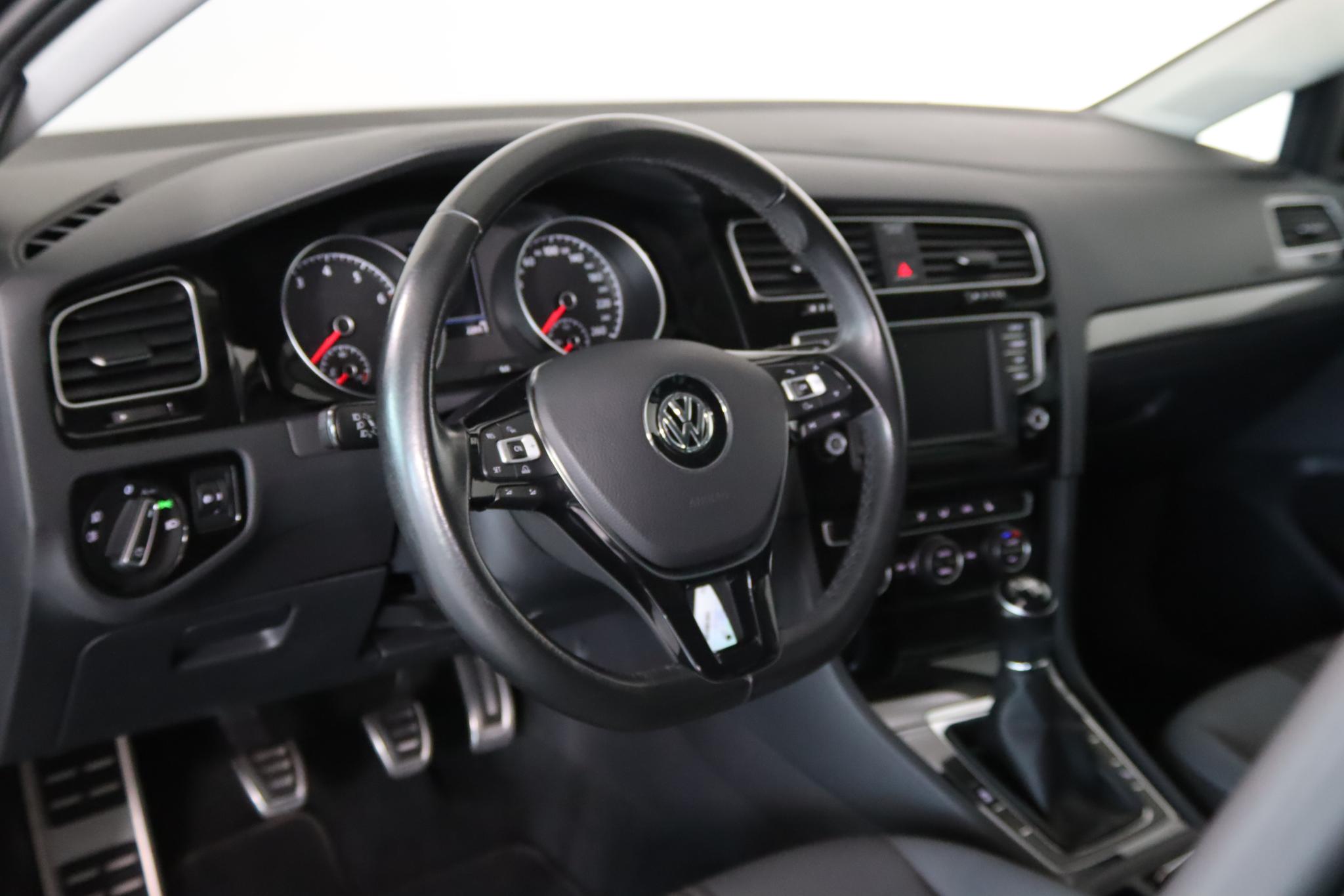 Foto van Volkswagen Golf