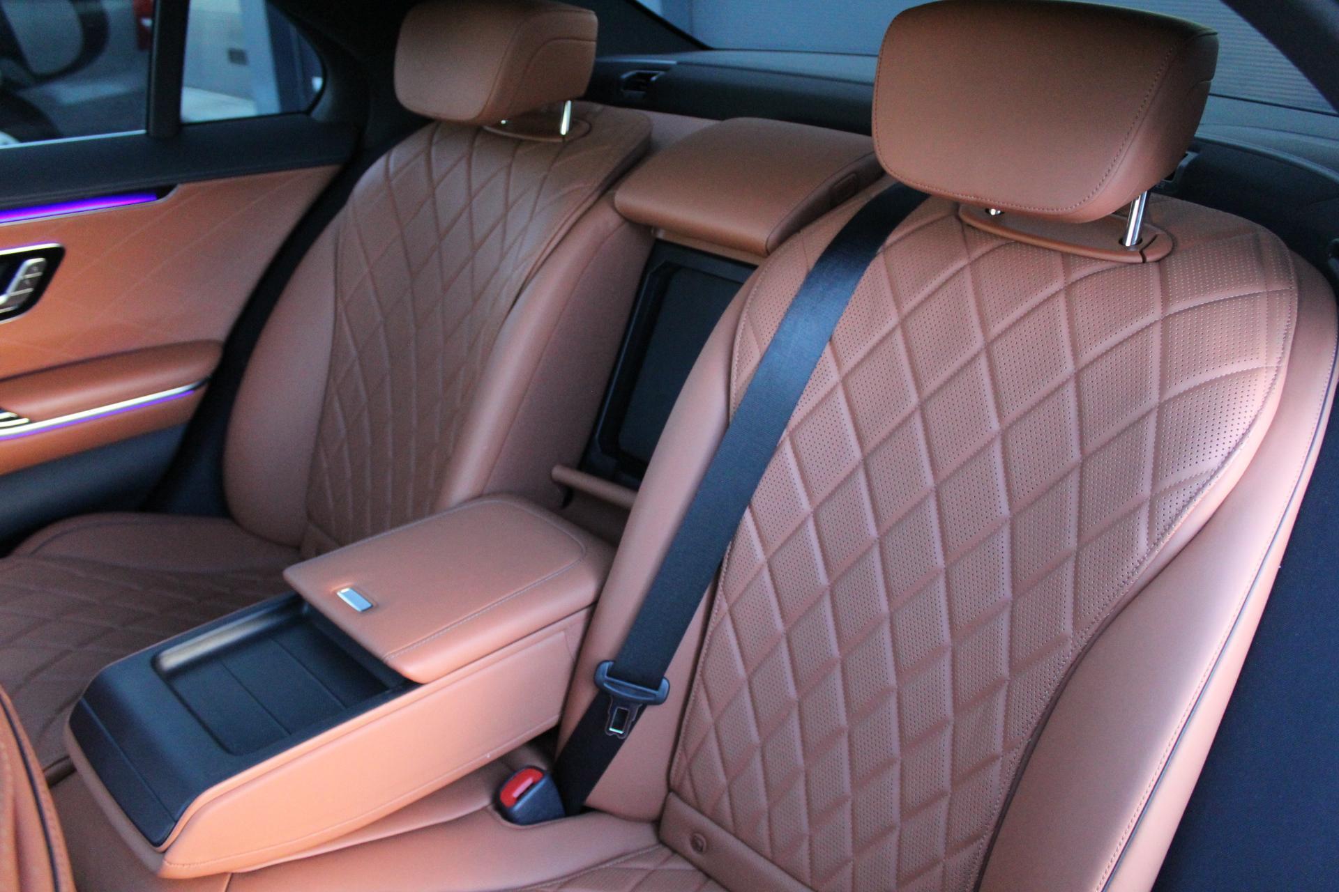 Foto van Mercedes-Benz S 500 4Matic