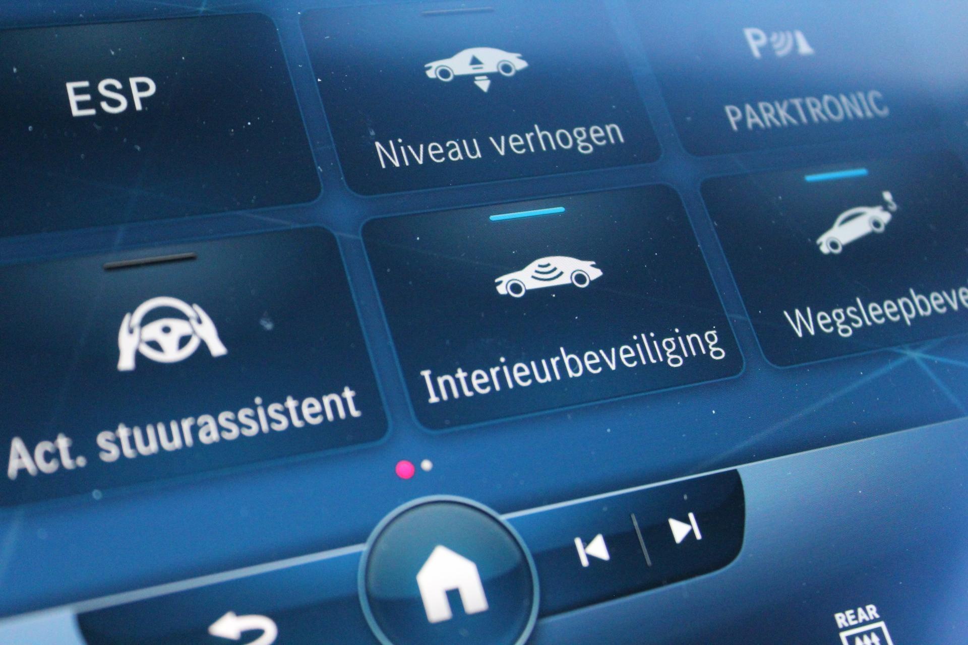Foto van Mercedes-Benz S 500 4Matic