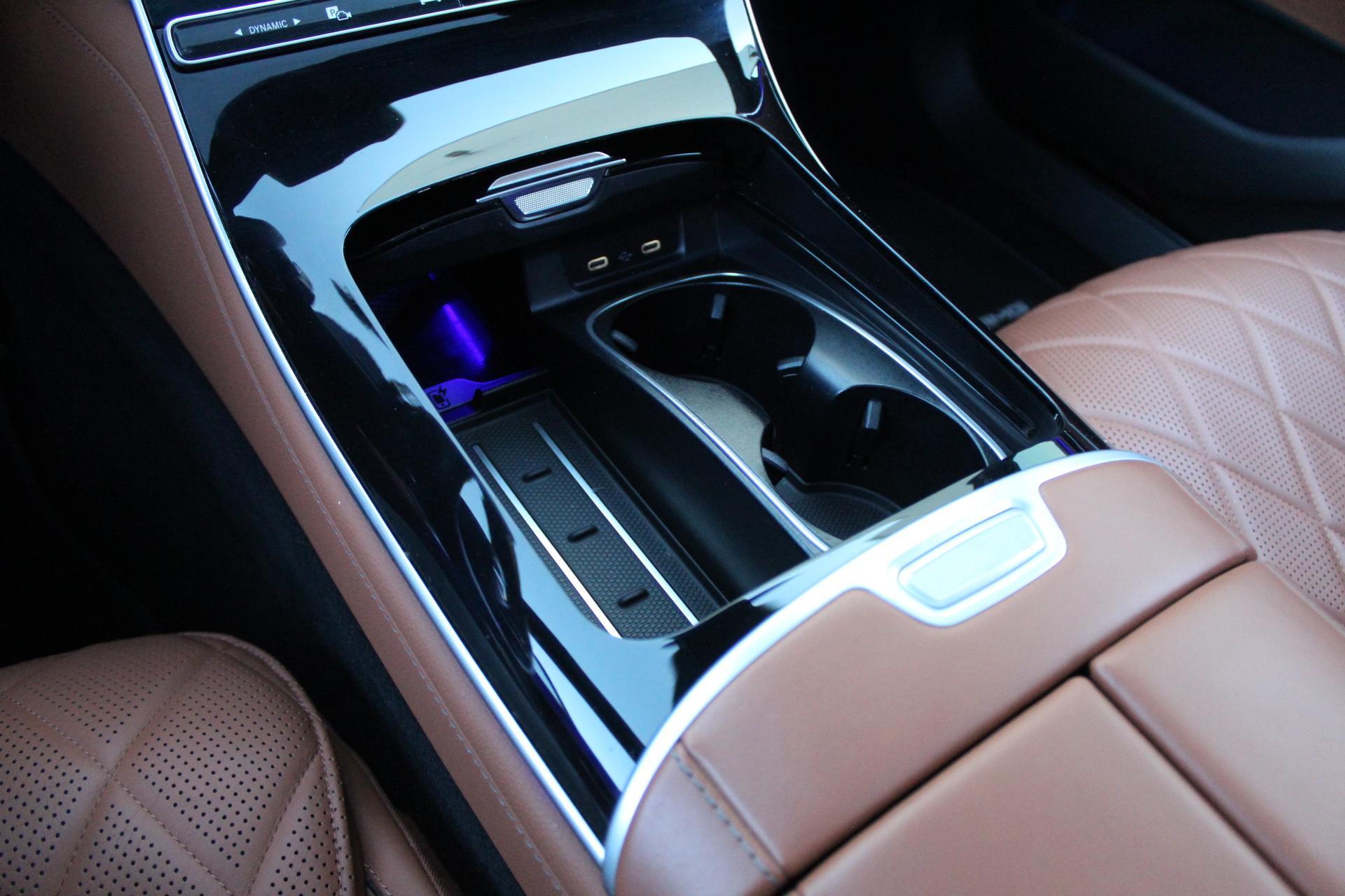 Foto van Mercedes-Benz S 500 4Matic